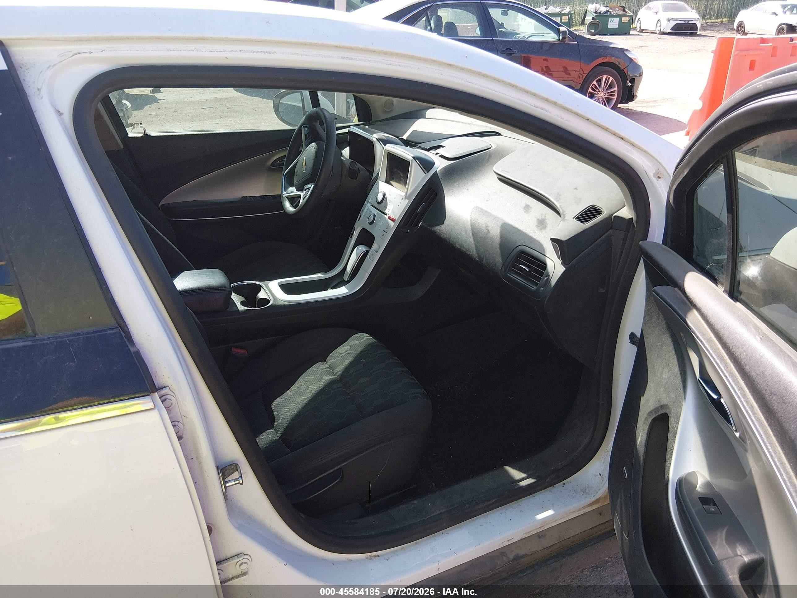 2013 Chevrolet Volt   Белый vin: 1G1RA6E46DU115289