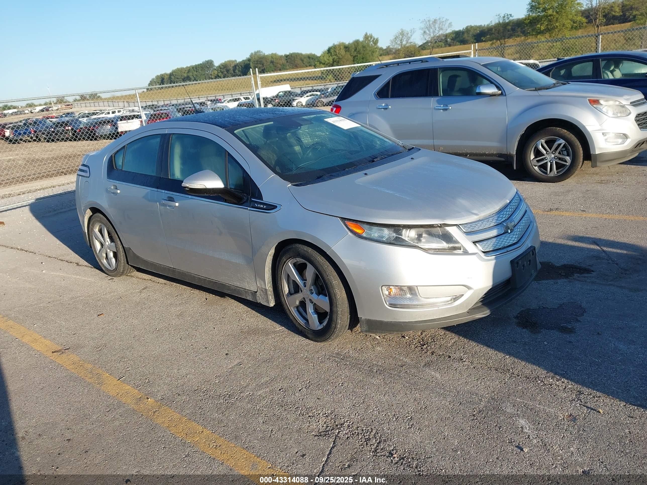 1G1RA6E49CU112689