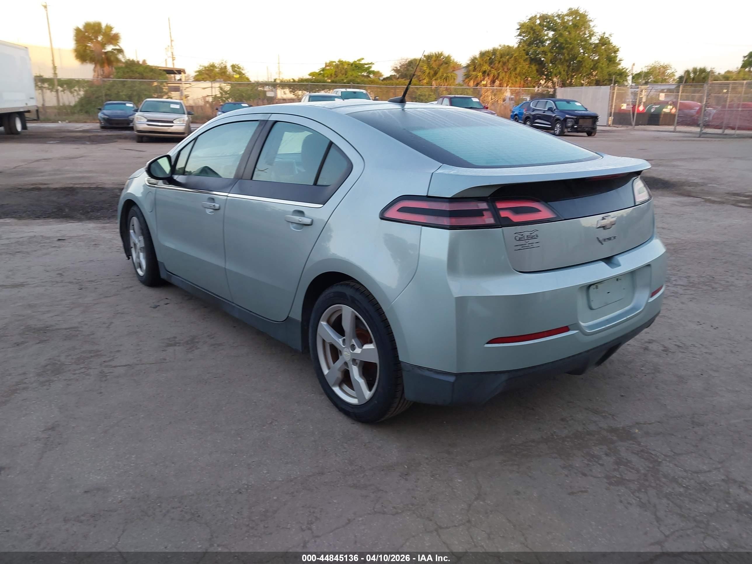 2013 Chevrolet Volt   Синий vin: 1G1RA6E4XDU114159