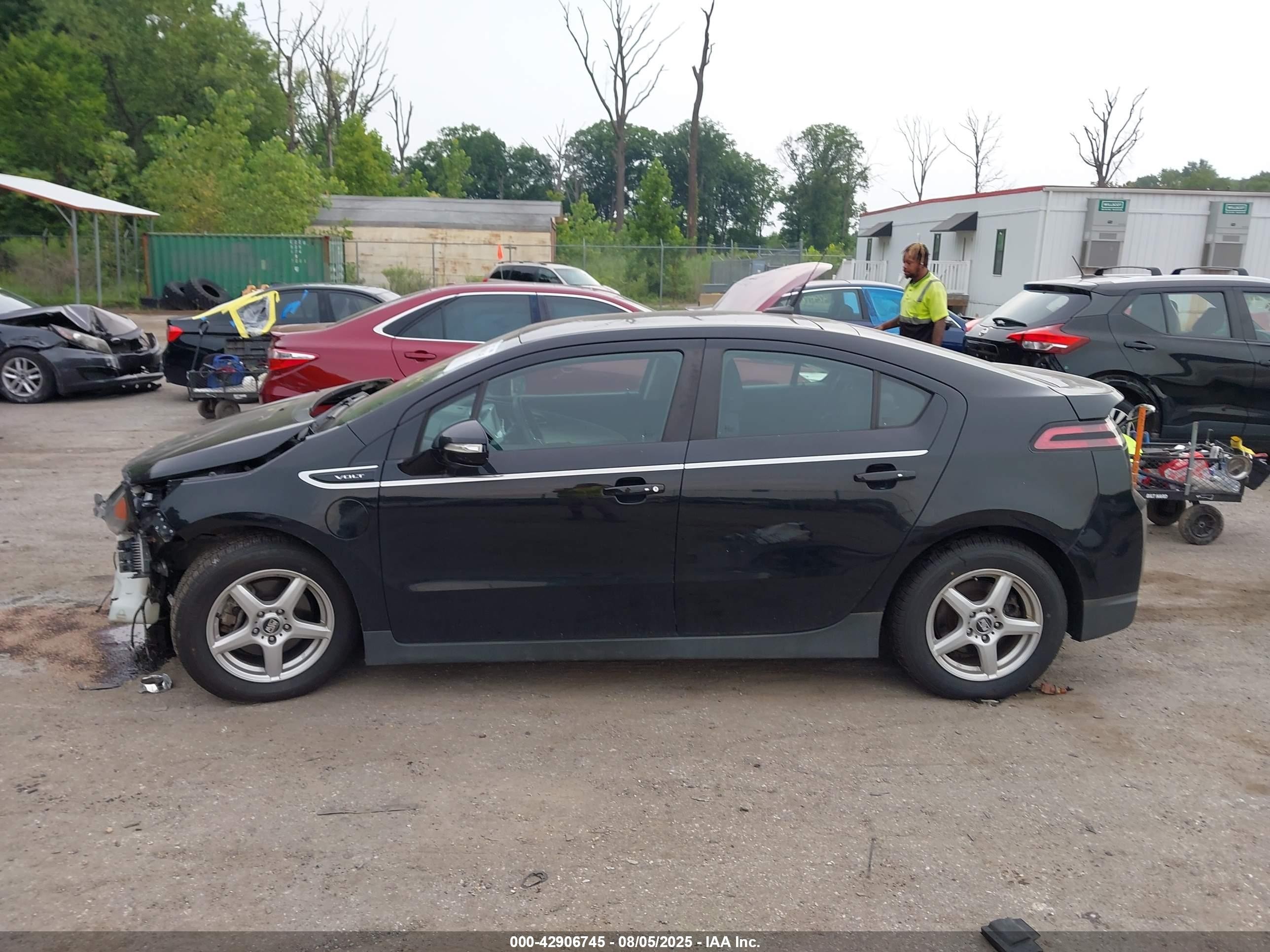 2013 Chevrolet Volt   Черный vin: 1G1RA6E4XDU131849