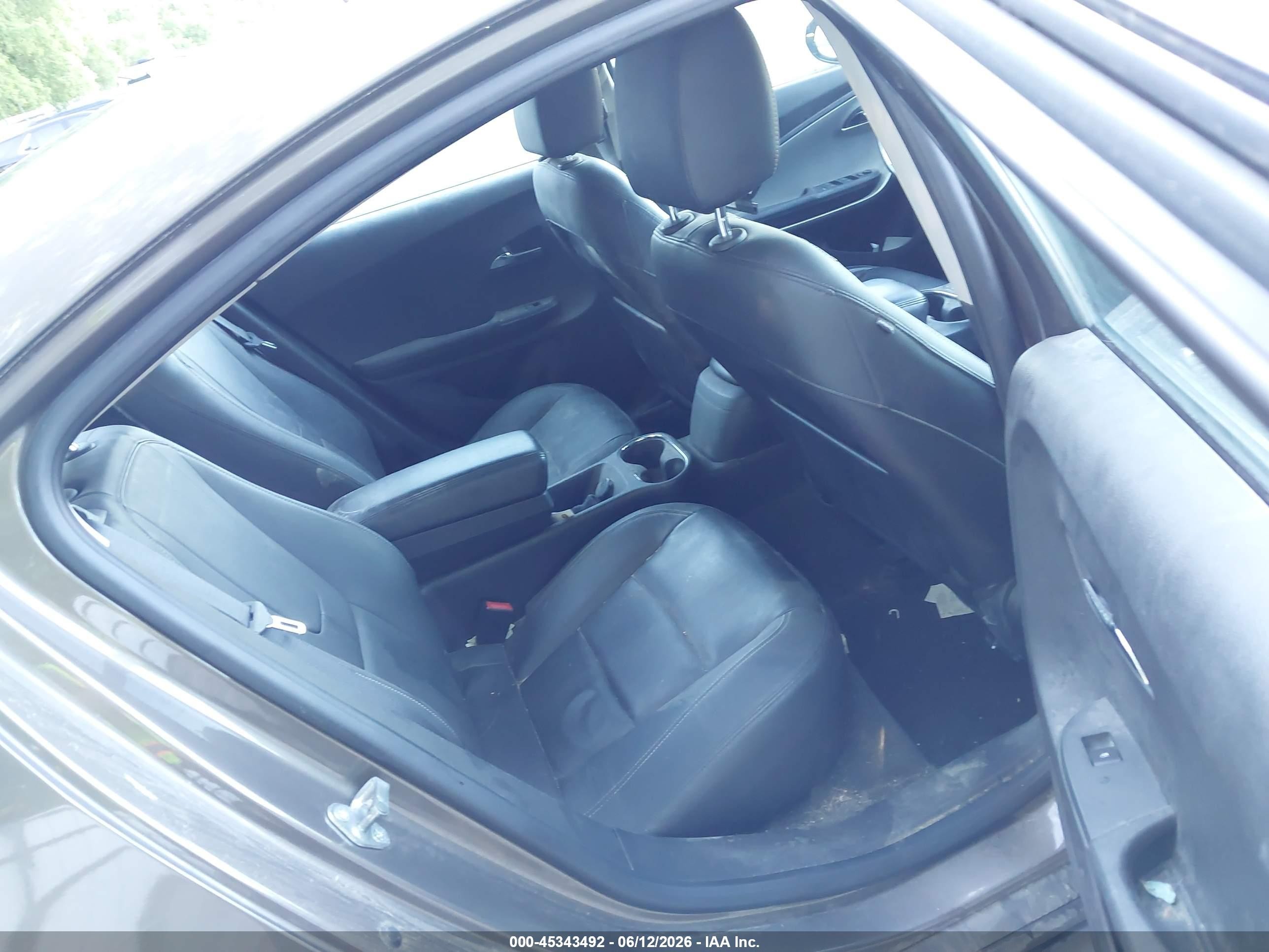 2014 Chevrolet Volt   Gold vin: 1G1RB6E40EU129753
