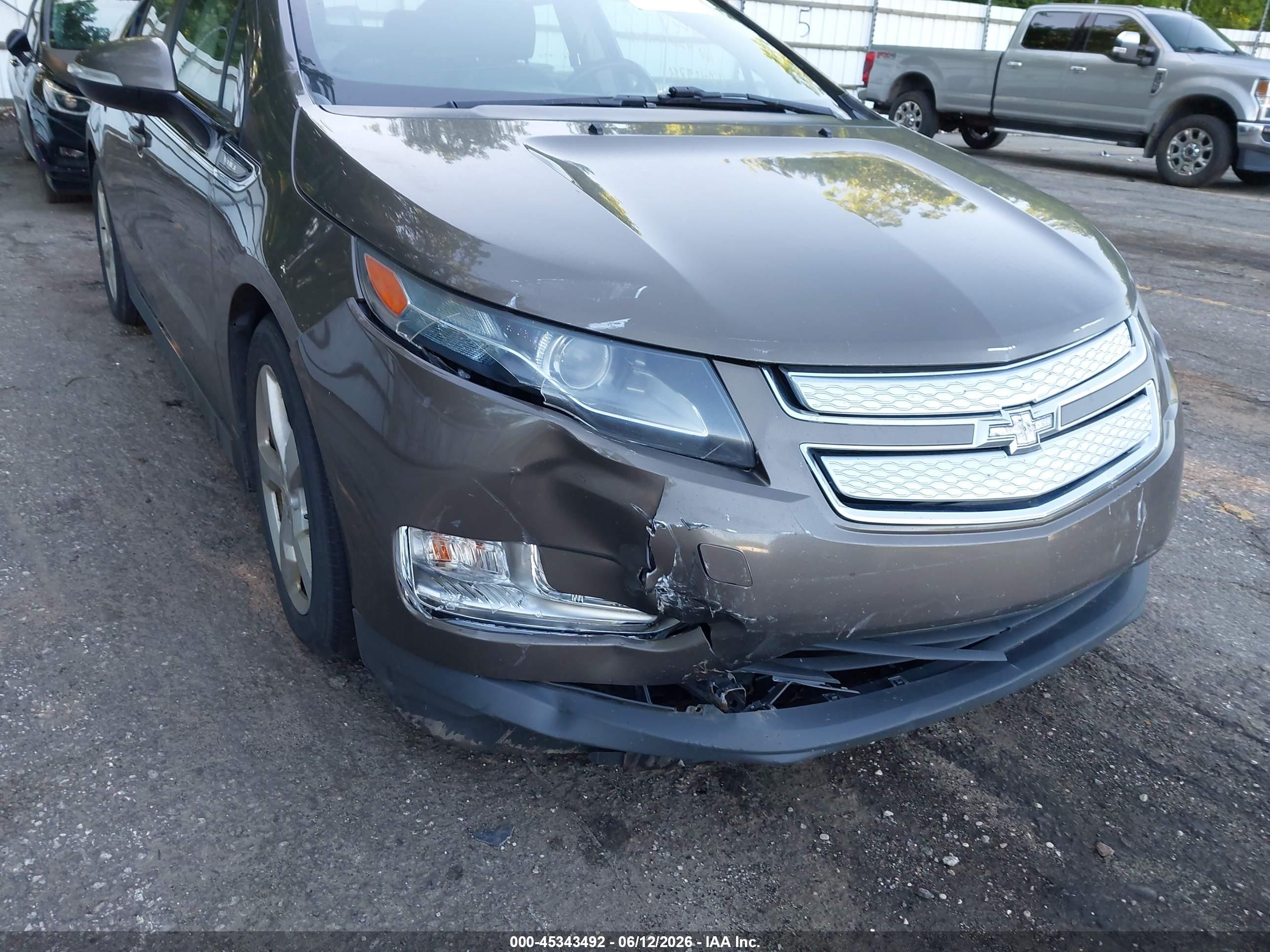 2014 Chevrolet Volt   Gold vin: 1G1RB6E40EU129753