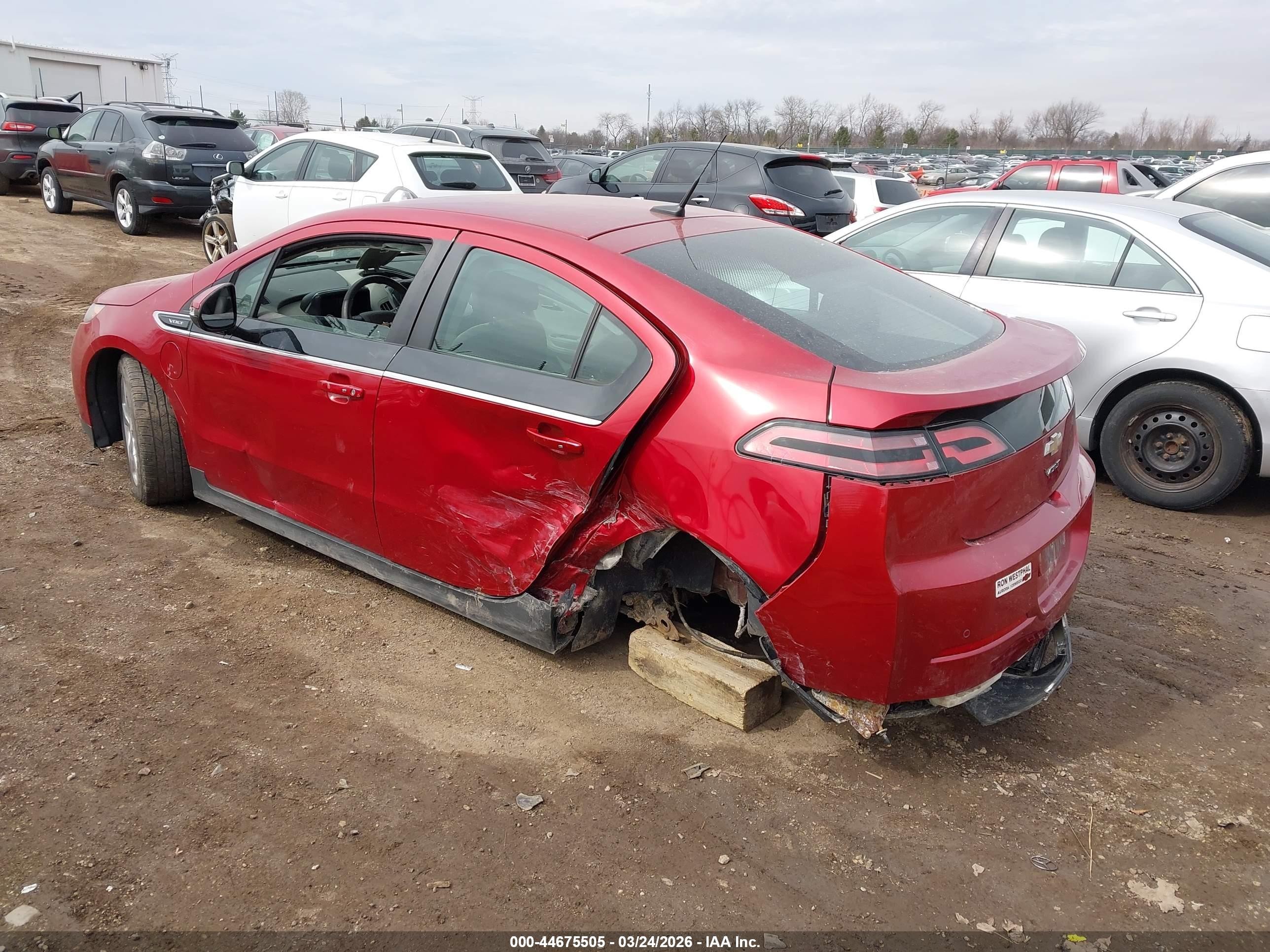 2013 Chevrolet Volt   Red vin: 1G1RB6E41DU123961