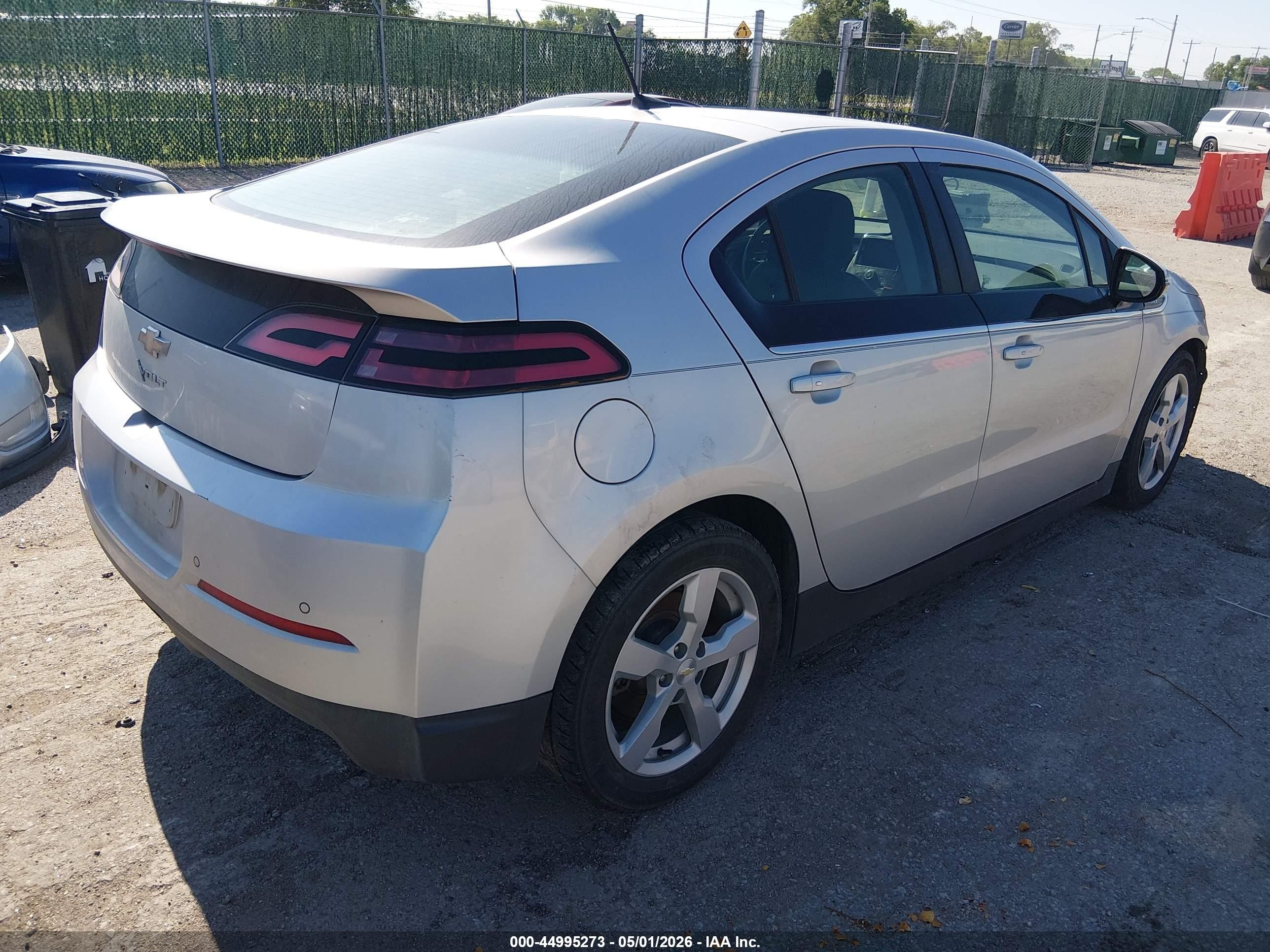 2013 Chevrolet Volt   Silver vin: 1G1RB6E41DU149573