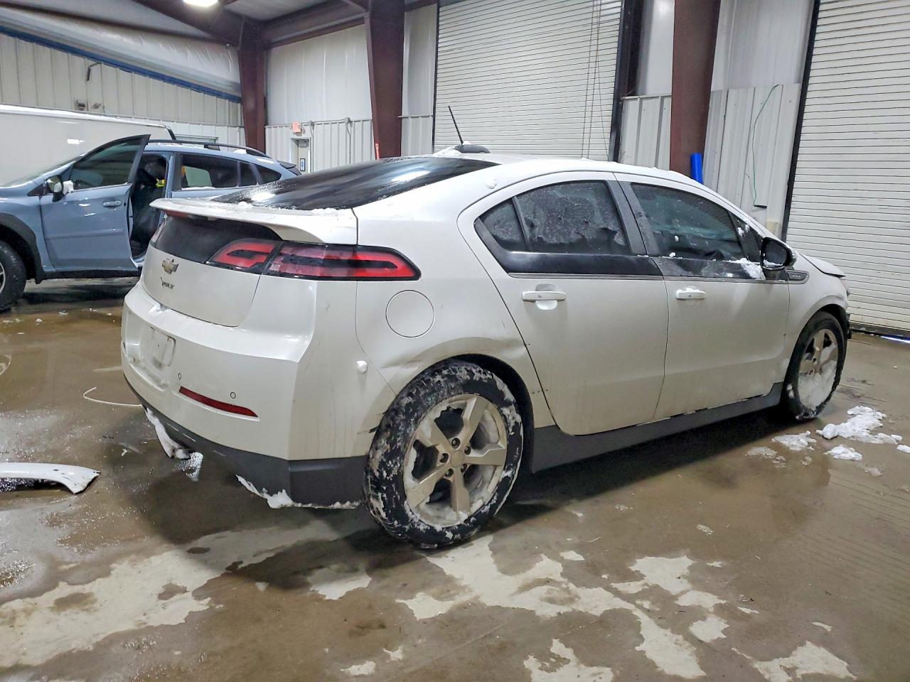2015 Chevrolet Volt White vin: 1G1RB6E42FU108615