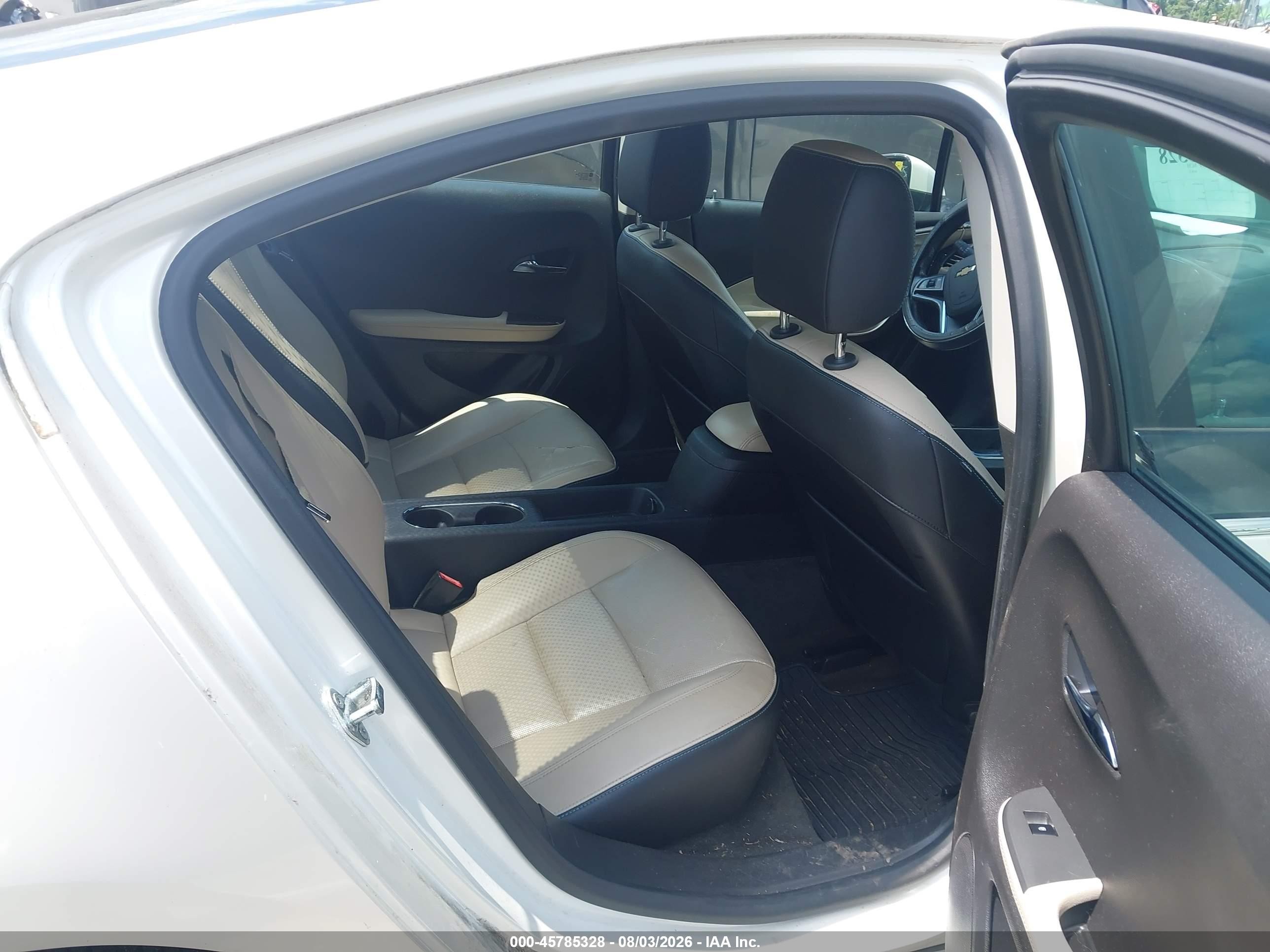 2012 Chevrolet Volt   Cream vin: 1G1RB6E44CU119000