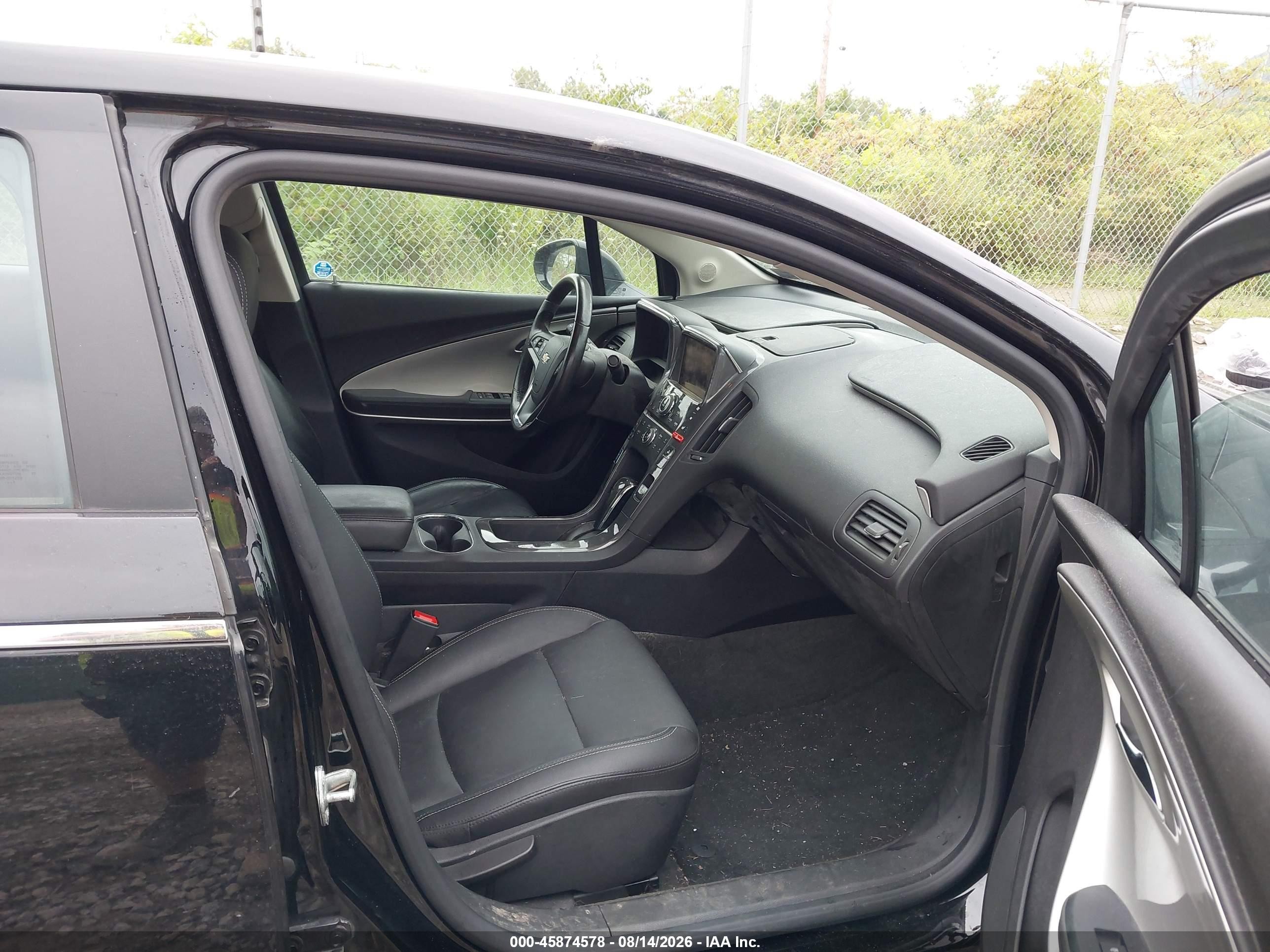 2014 Chevrolet Volt   Black vin: 1G1RB6E44EU172752