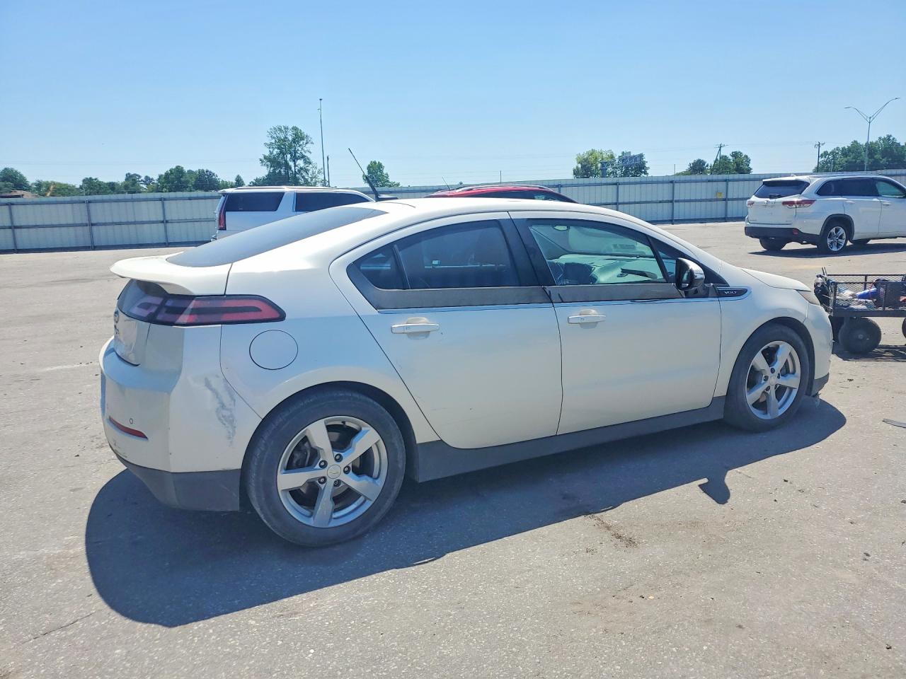 2014 Chevrolet Volt White vin: 1G1RB6E45EU123141