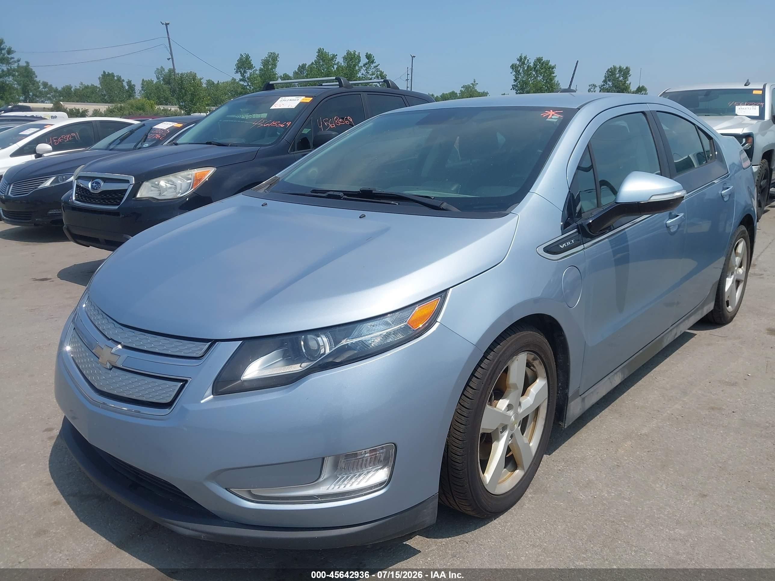 2015 Chevrolet Volt   Light Blue vin: 1G1RB6E45FU107782