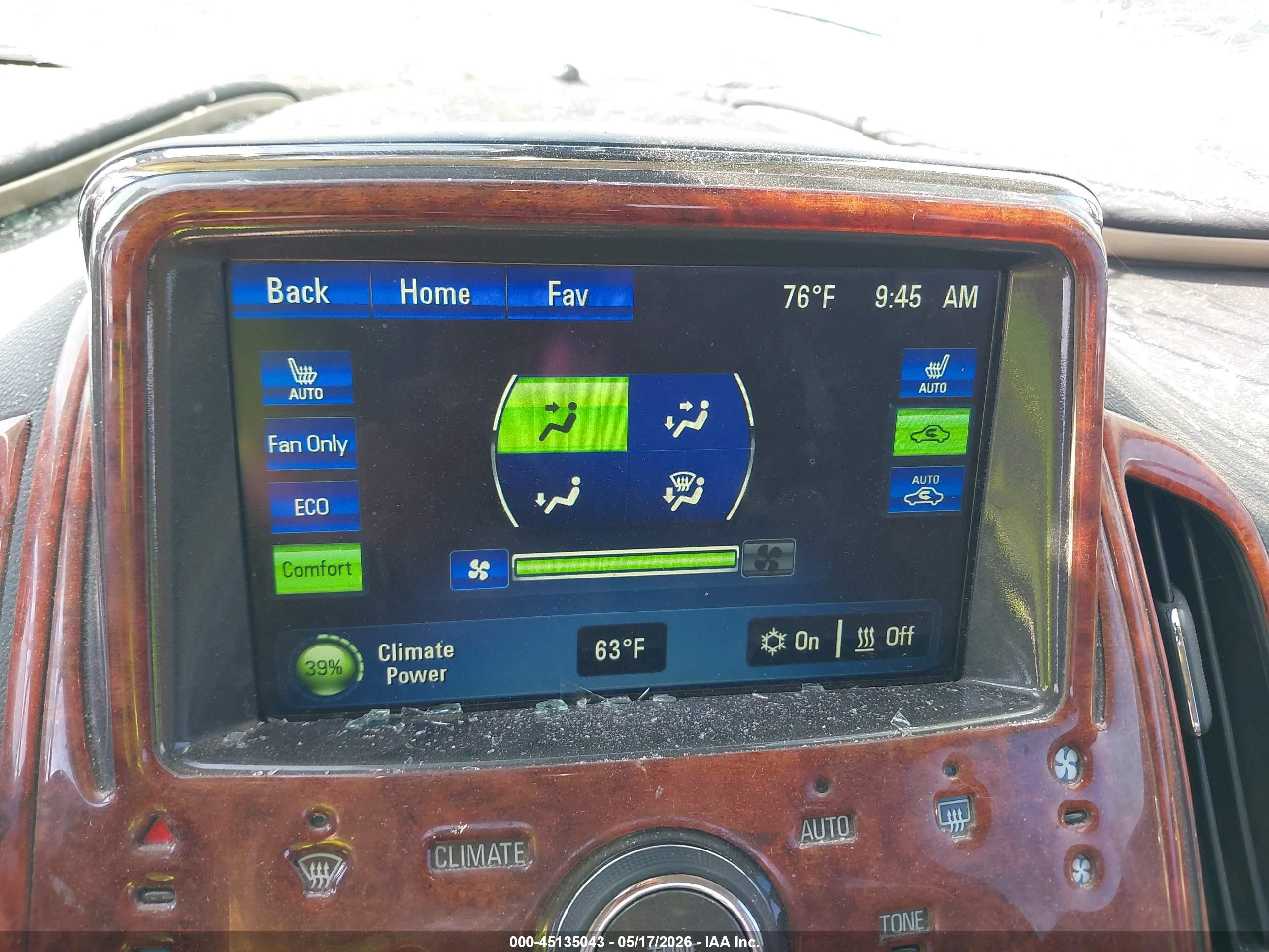 2012 Chevrolet Volt   Белый vin: 1G1RB6E46CU105311