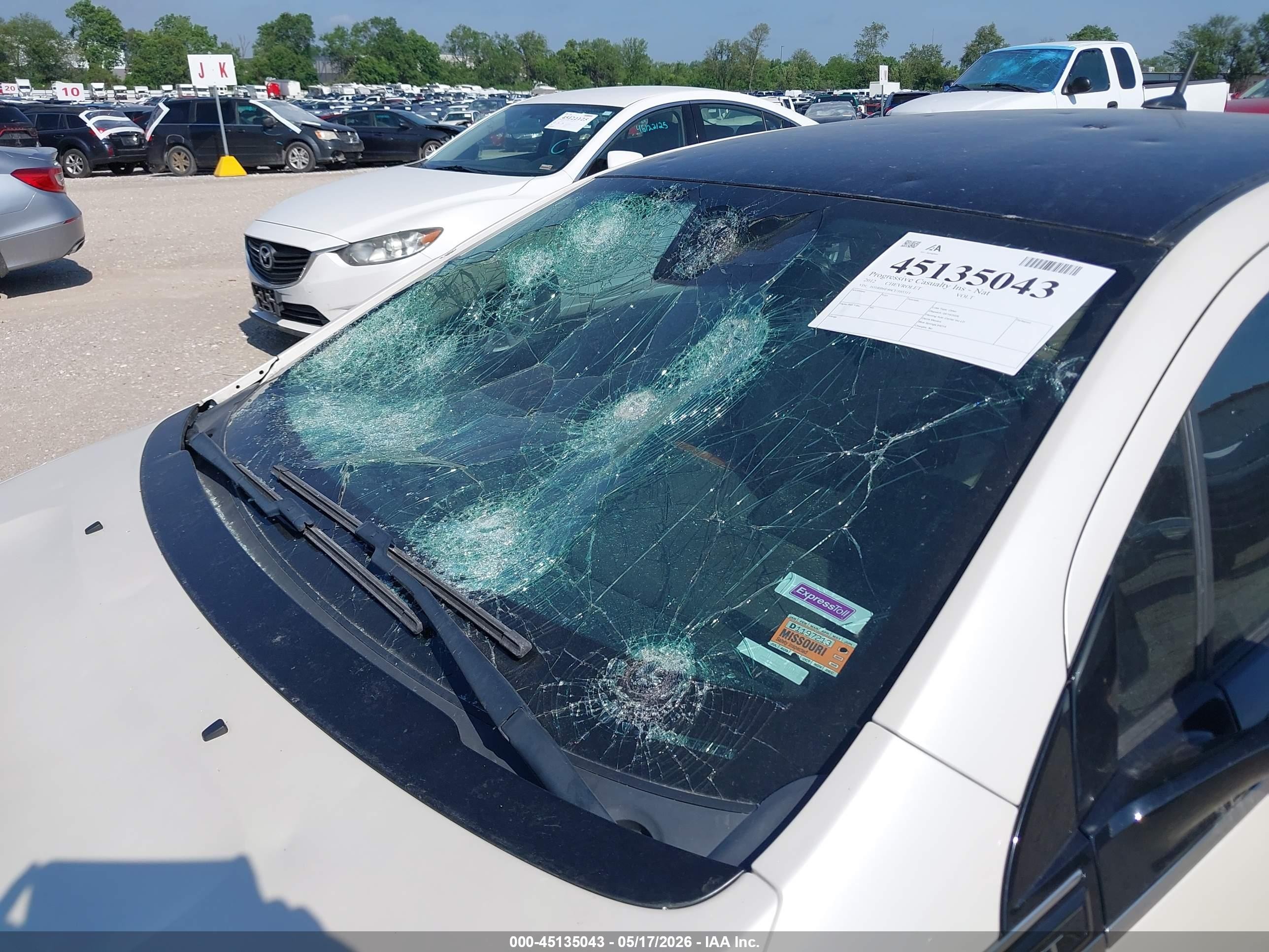2012 Chevrolet Volt   Белый vin: 1G1RB6E46CU105311