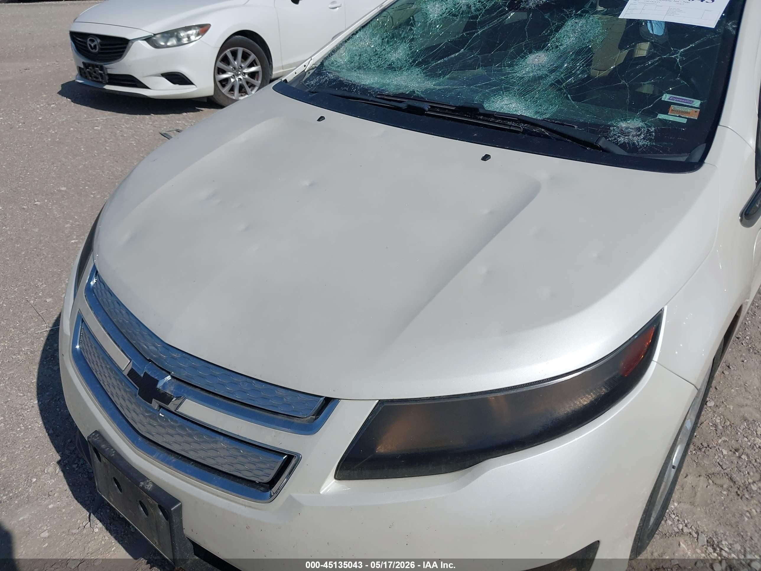 2012 Chevrolet Volt   Белый vin: 1G1RB6E46CU105311