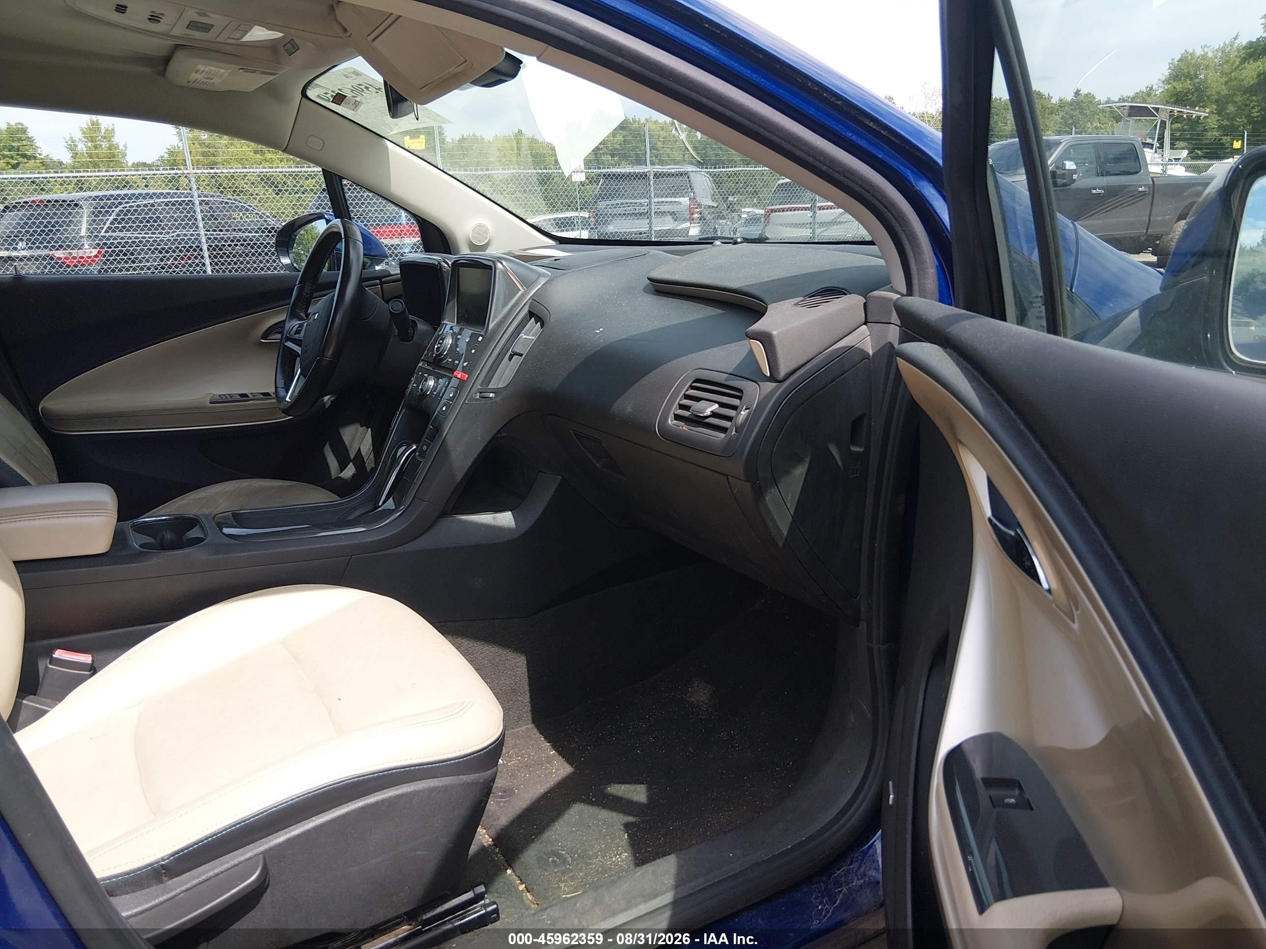 2012 Chevrolet Volt   Blue vin: 1G1RB6E46CU115787