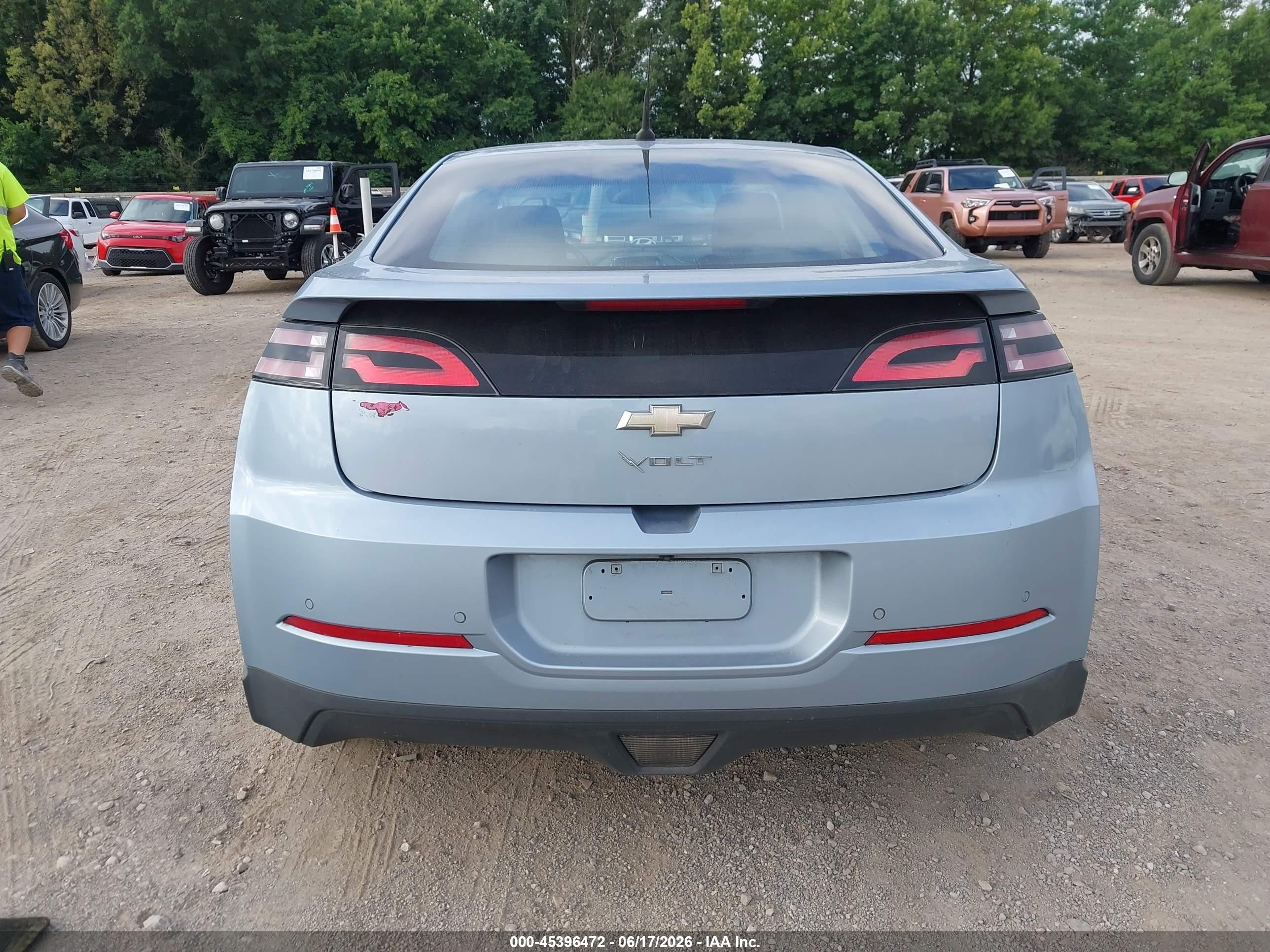 2013 Chevrolet Volt   Blue vin: 1G1RB6E48DU135167