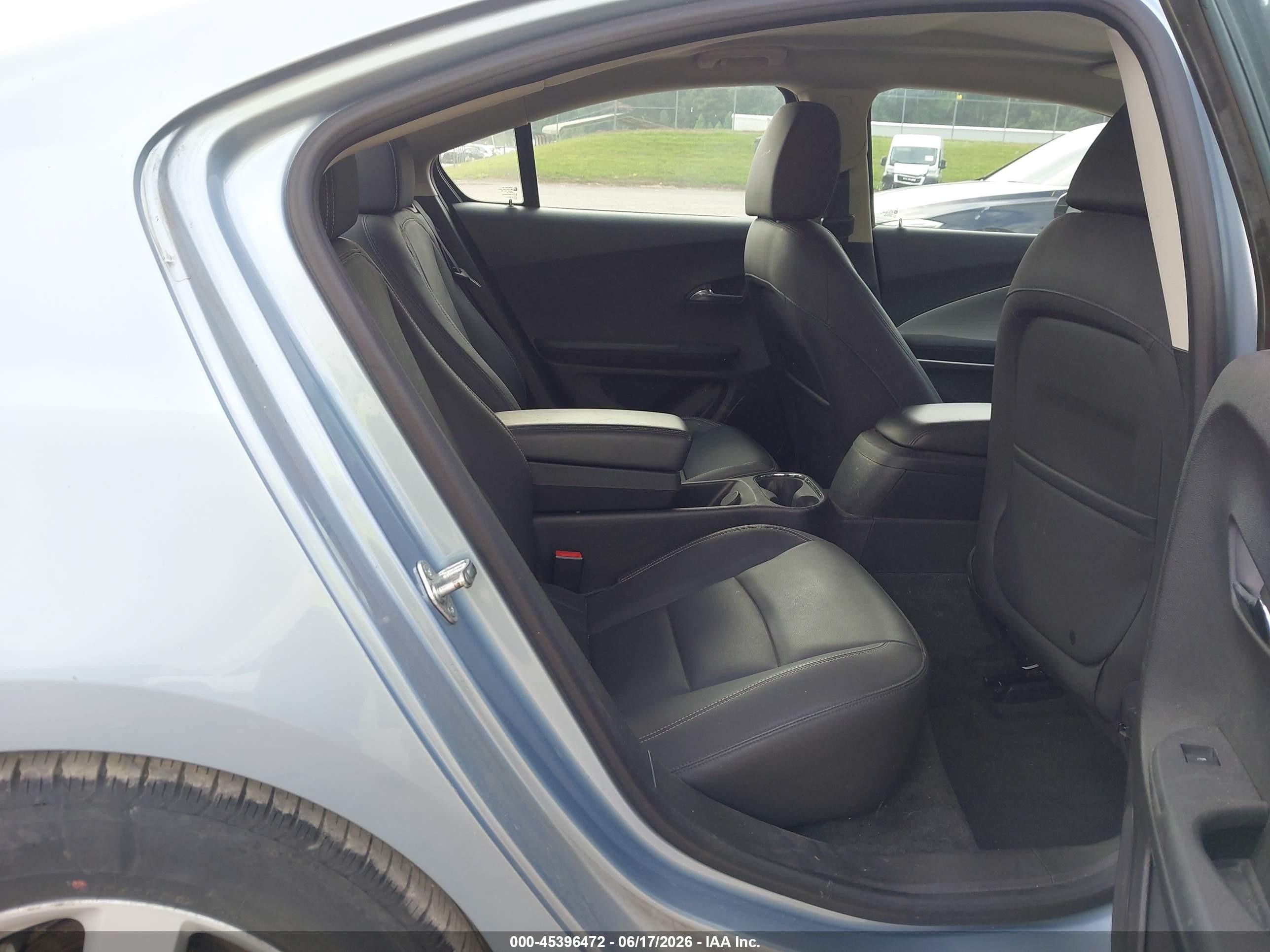 2013 Chevrolet Volt   Blue vin: 1G1RB6E48DU135167