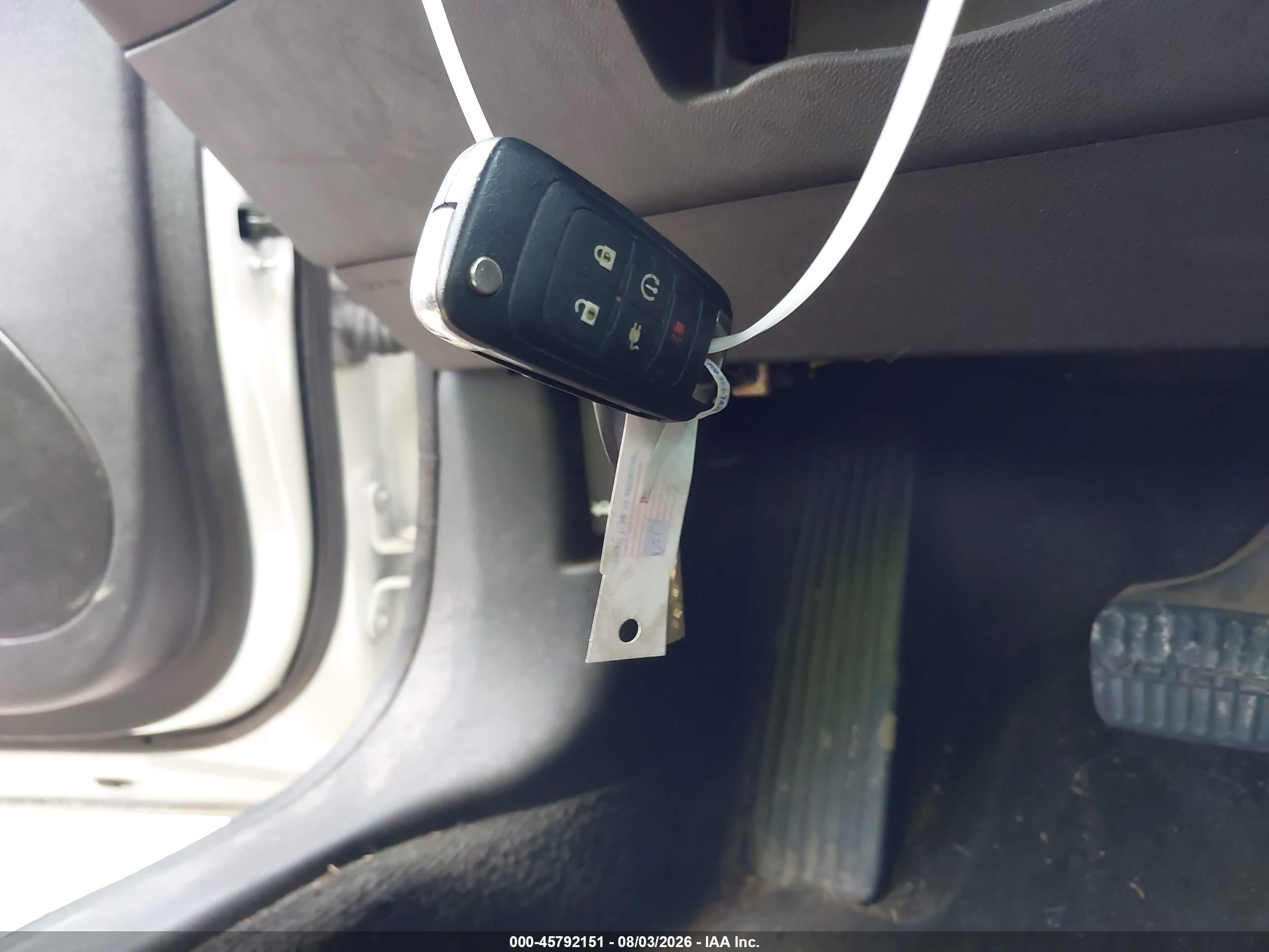 2012 Chevrolet Volt   White vin: 1G1RB6E4XCU102430