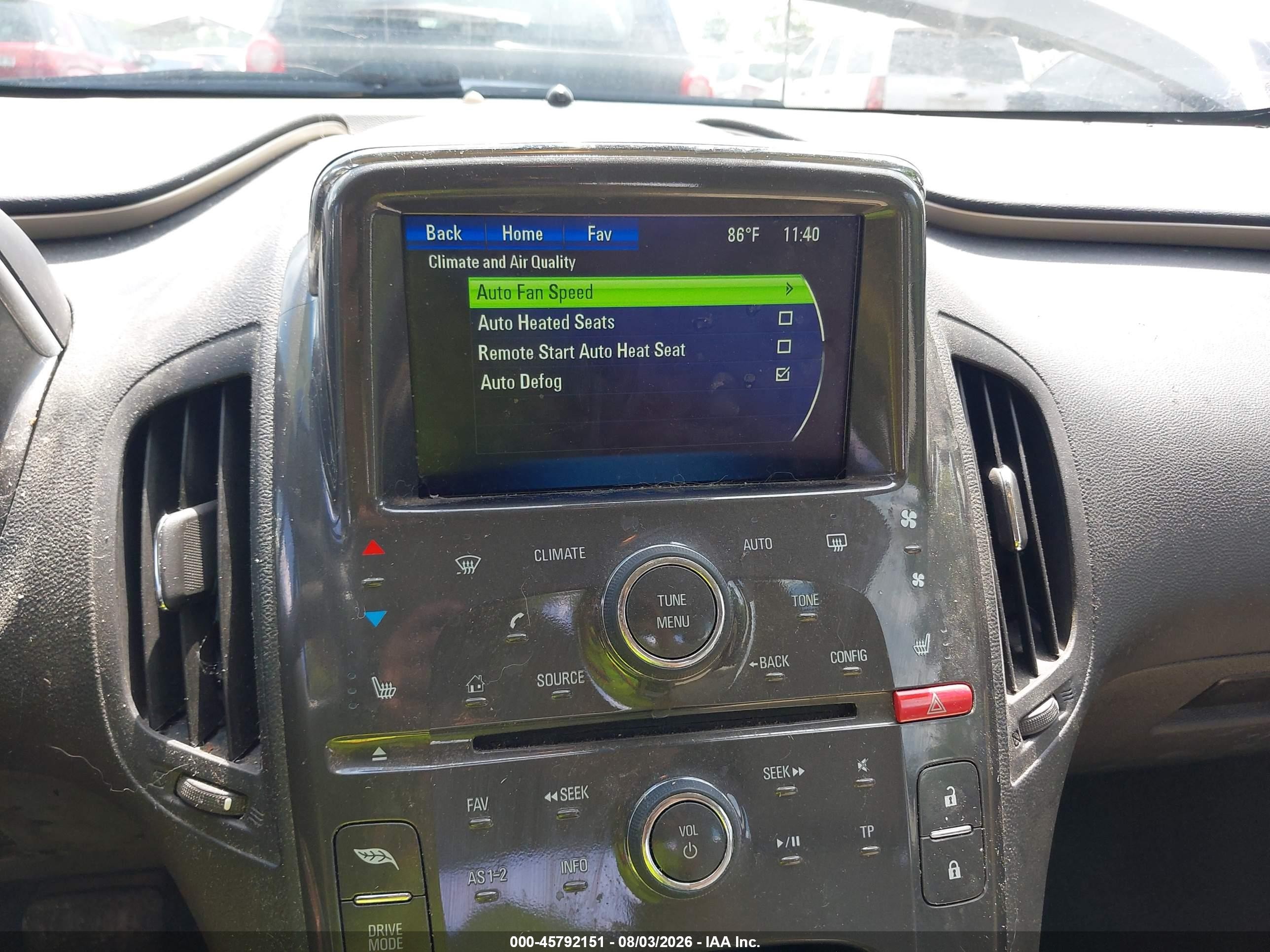 2012 Chevrolet Volt   White vin: 1G1RB6E4XCU102430