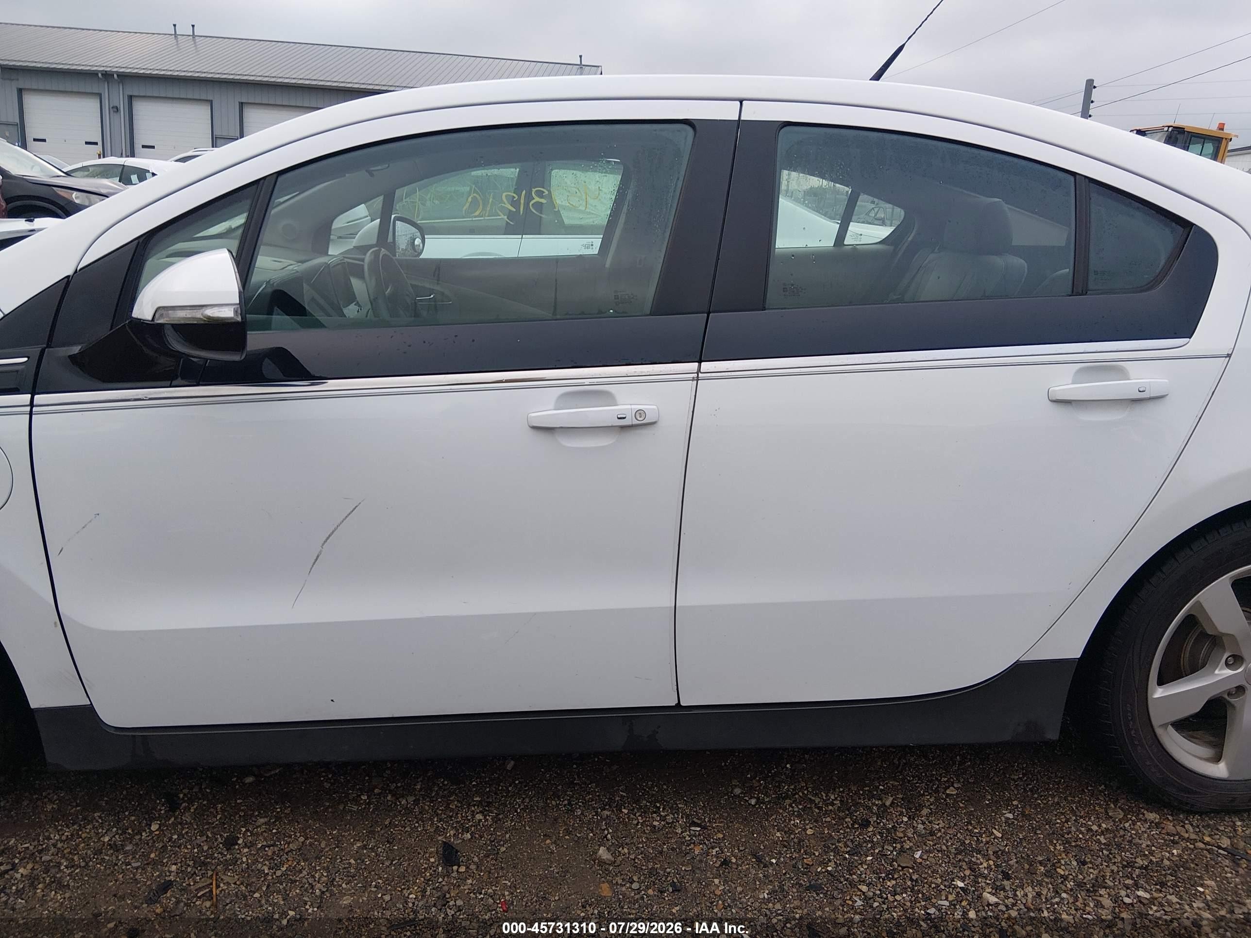 2013 Chevrolet Volt Белый vin: 1G1RB6E4XDU116233