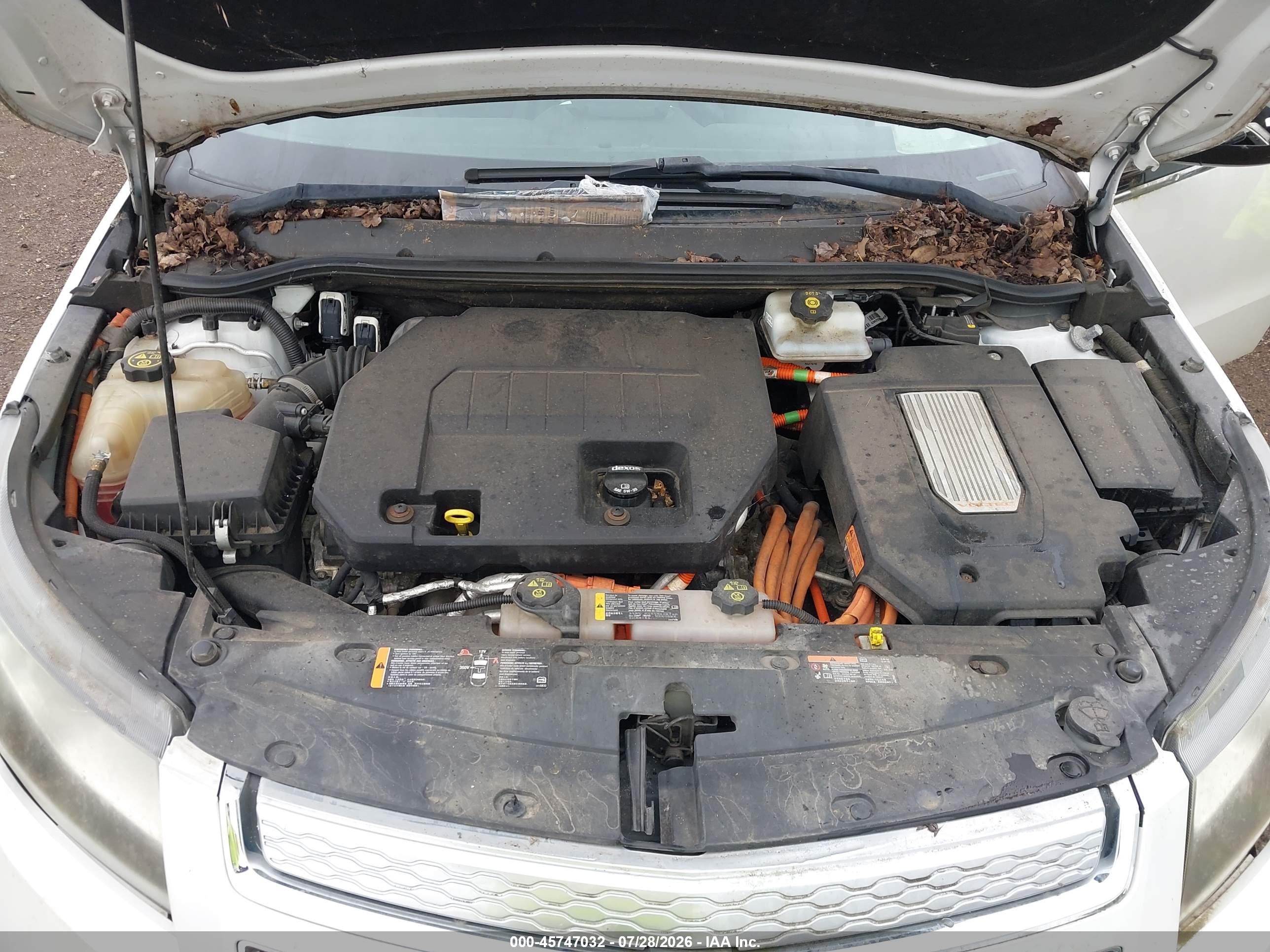 2015 Chevrolet Volt   Белый vin: 1G1RB6E4XFU107759