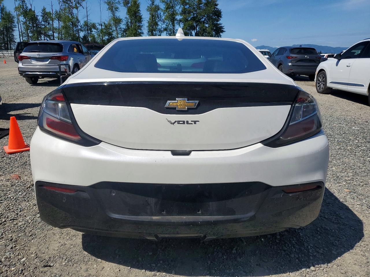 2017 Chevrolet Volt Premier Белый vin: 1G1RB6S52HU190894