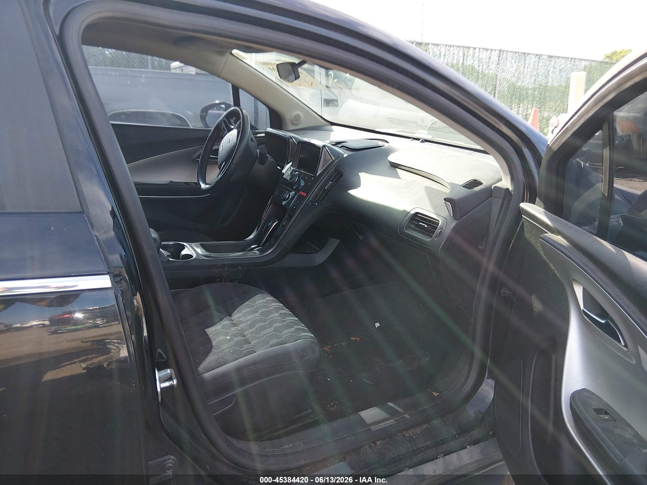 2015 Chevrolet Volt   Black vin: 1G1RC6E42FU109003