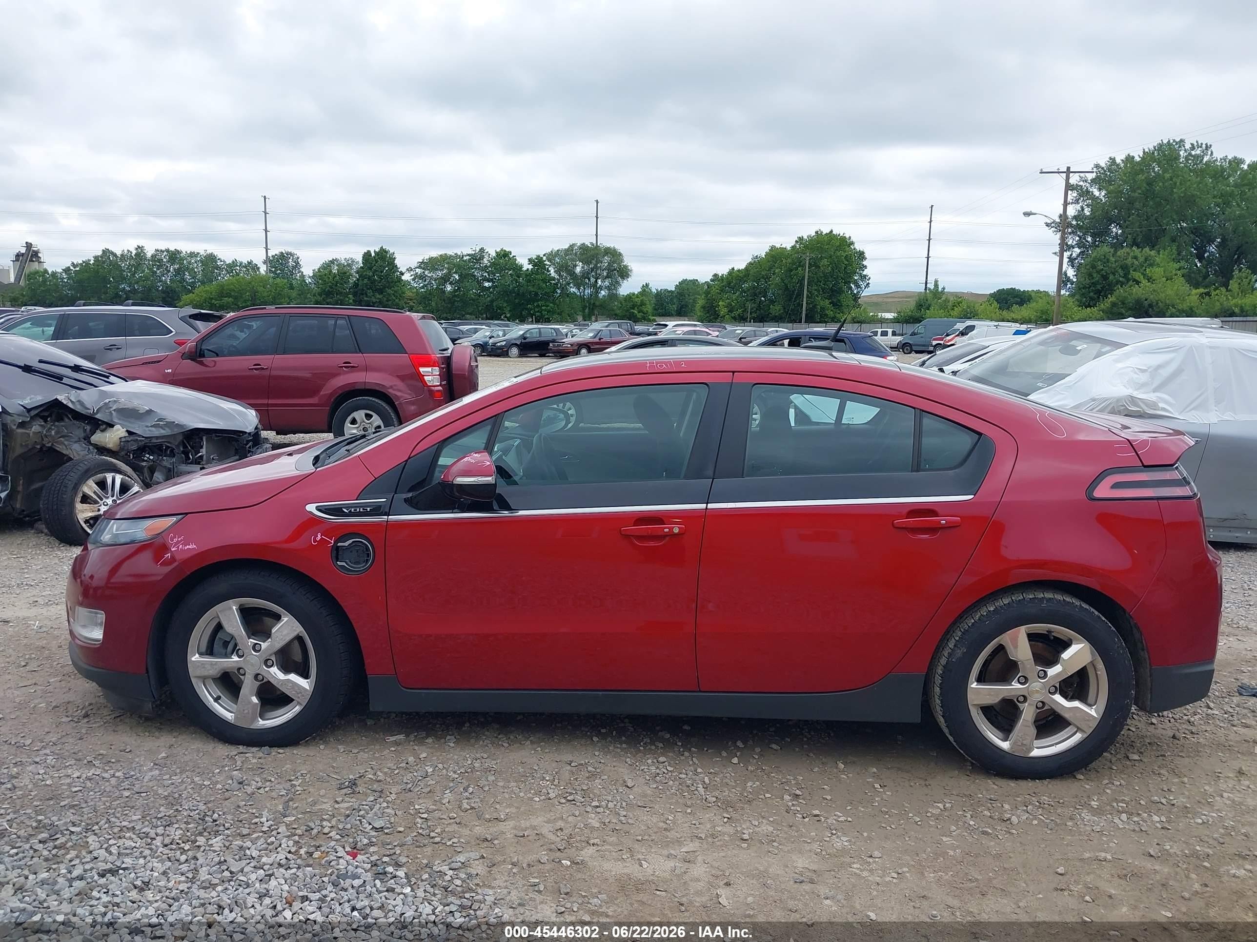 2012 Chevrolet Volt Maroon vin: 1G1RC6E44CU100346