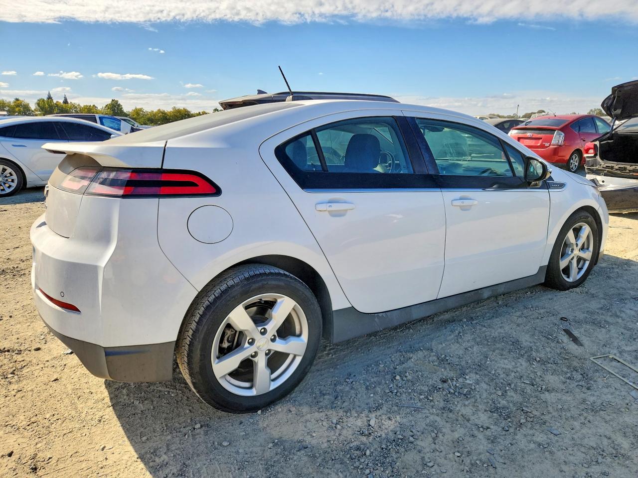 2015 Chevrolet Volt White vin: 1G1RC6E49FU103604