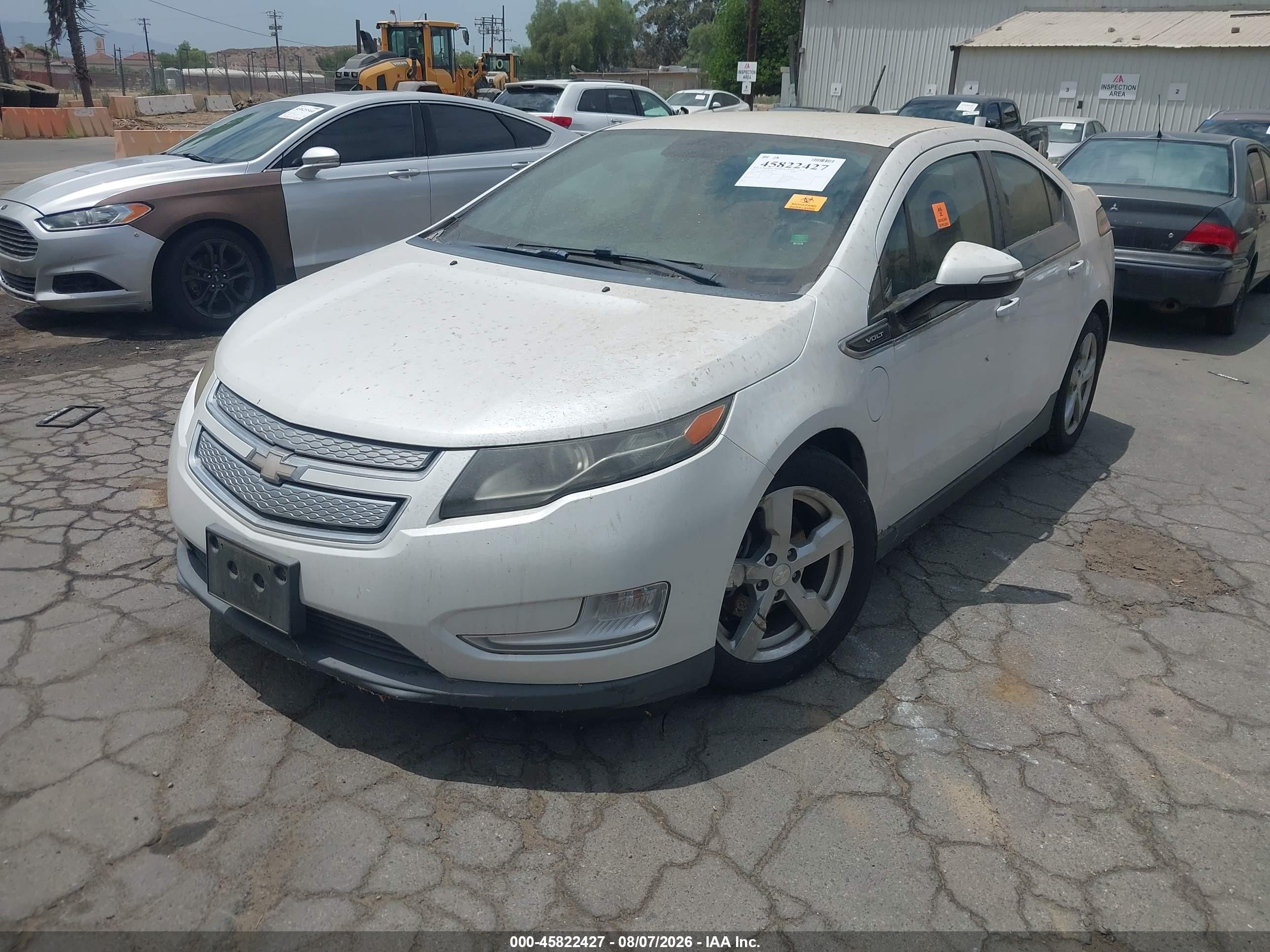 2015 Chevrolet Volt   White vin: 1G1RC6E49FU131841