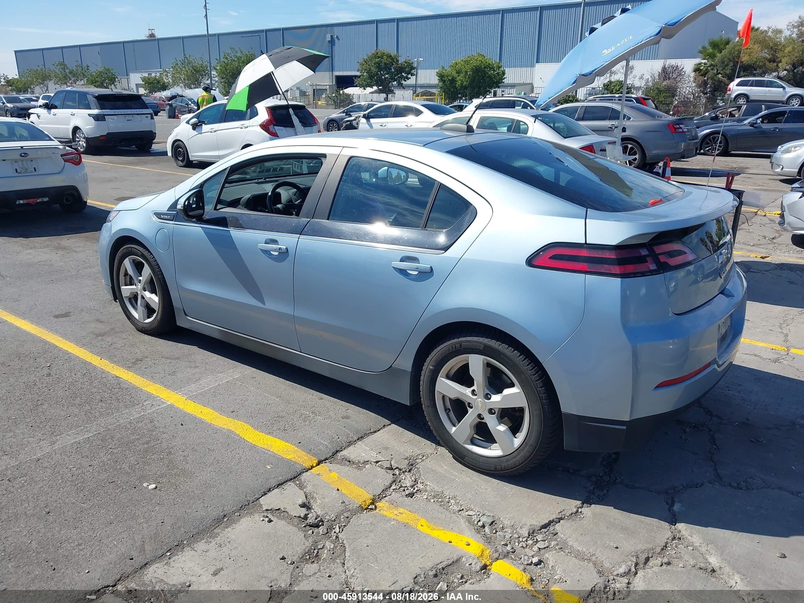 2015 Chevrolet Volt   Серебряный vin: 1G1RC6E4XFU125420