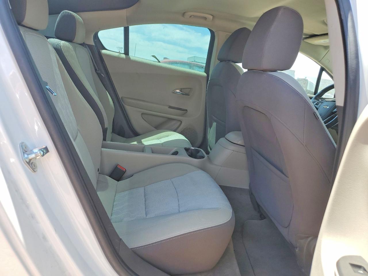 2015 Chevrolet Volt White vin: 1G1RC6E4XFU142668