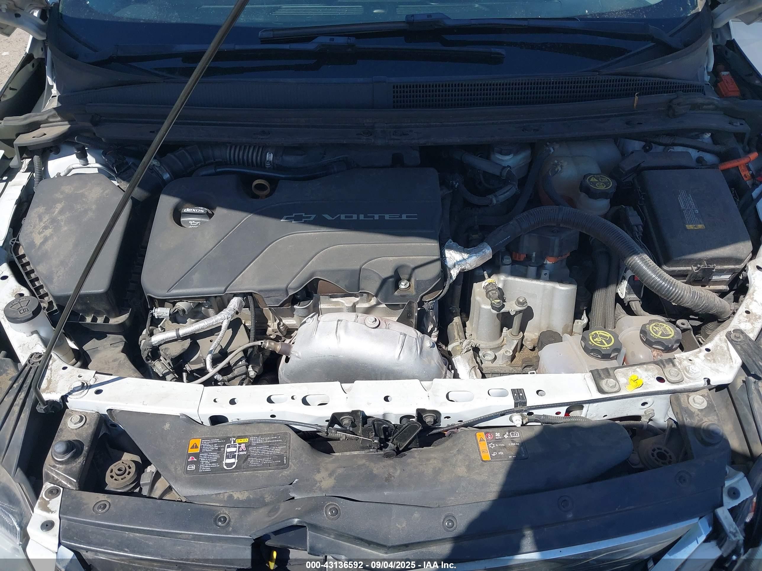 2018 Chevrolet Volt Lt White vin: 1G1RC6S50JU157556