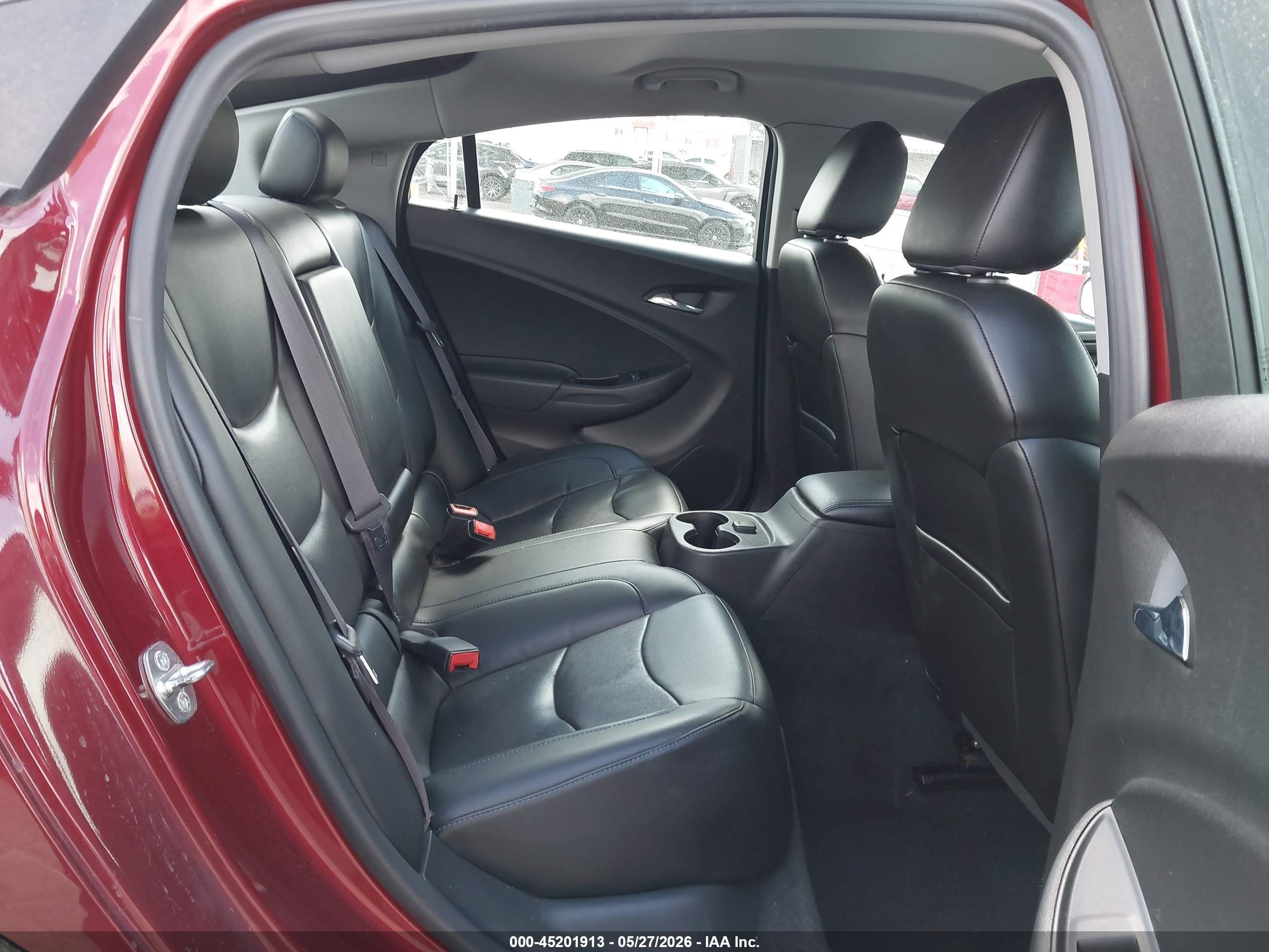 2017 Chevrolet Volt Lt Burgundy vin: 1G1RC6S55HU135871