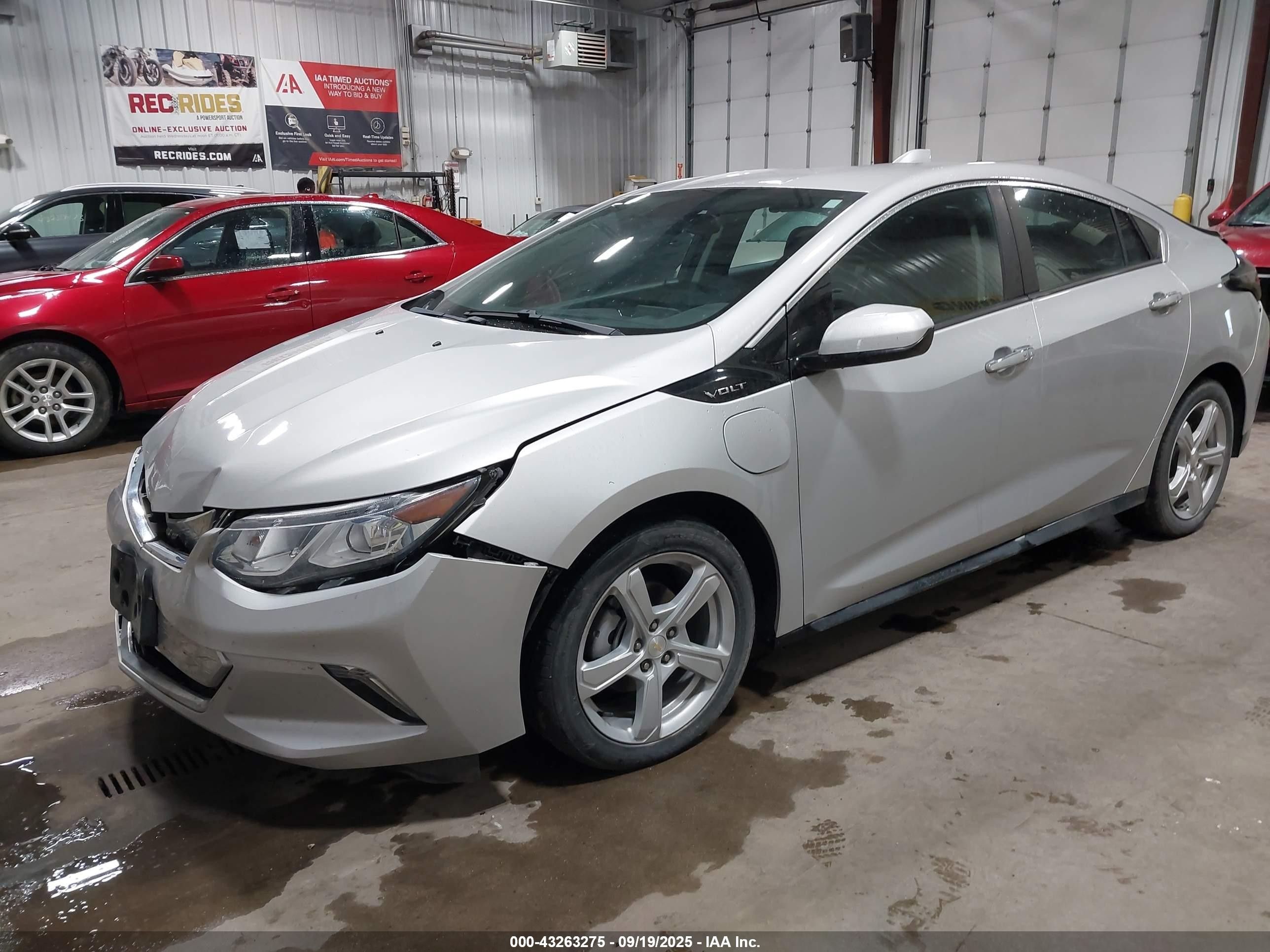 2018 Chevrolet Volt Lt Silver vin: 1G1RC6S58JU116883