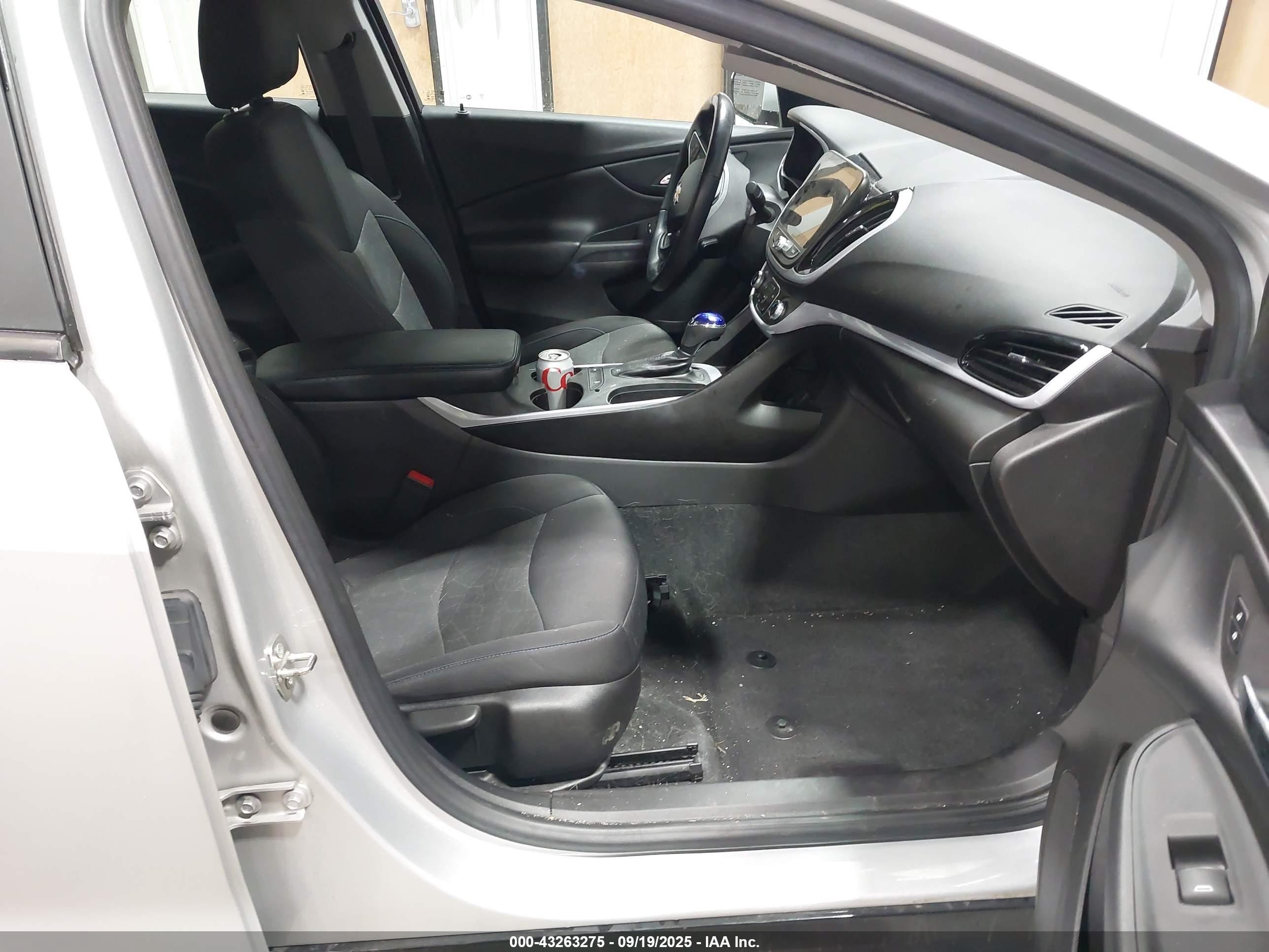 2018 Chevrolet Volt Lt Silver vin: 1G1RC6S58JU116883