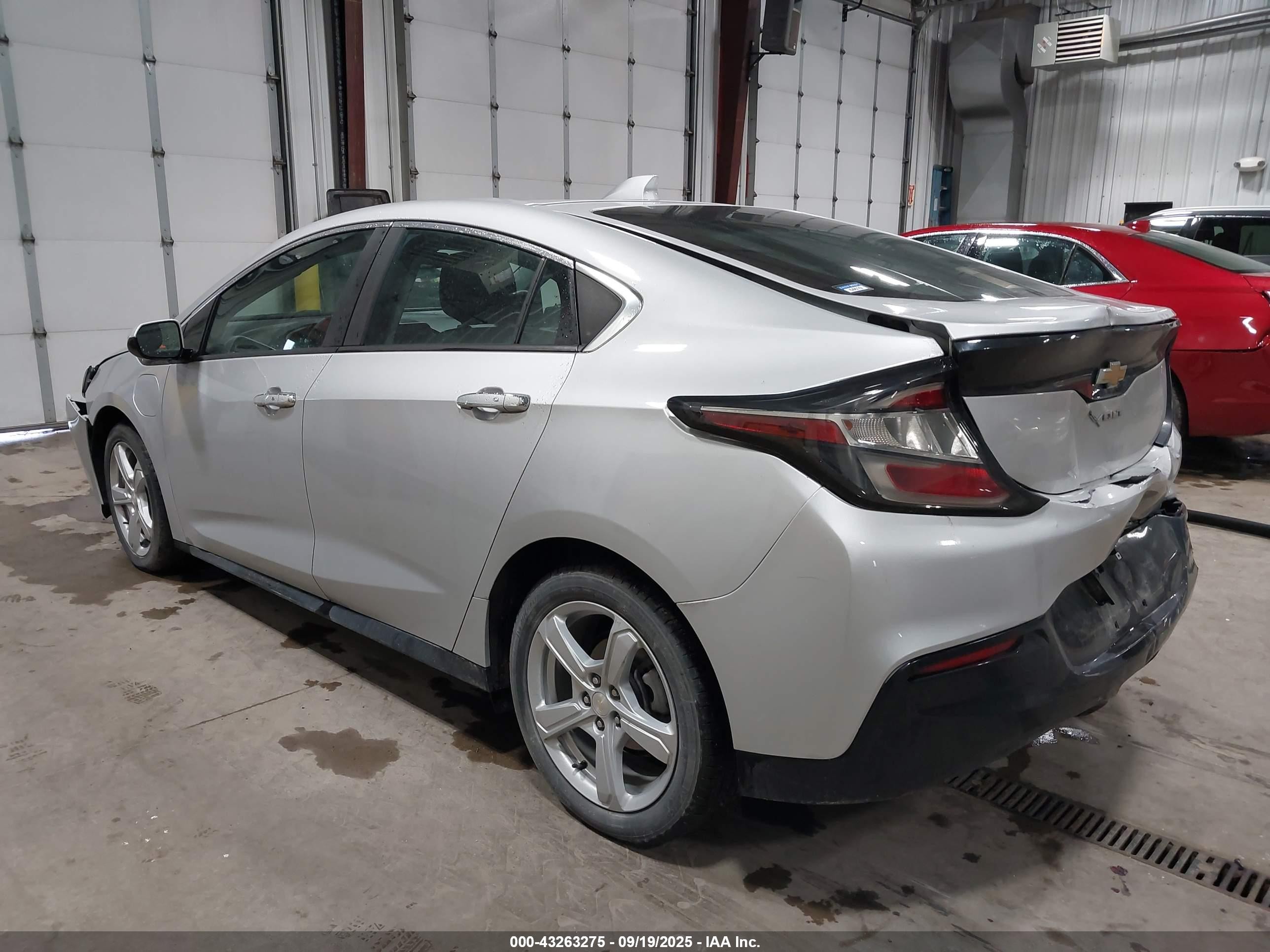 2018 Chevrolet Volt Lt Silver vin: 1G1RC6S58JU116883