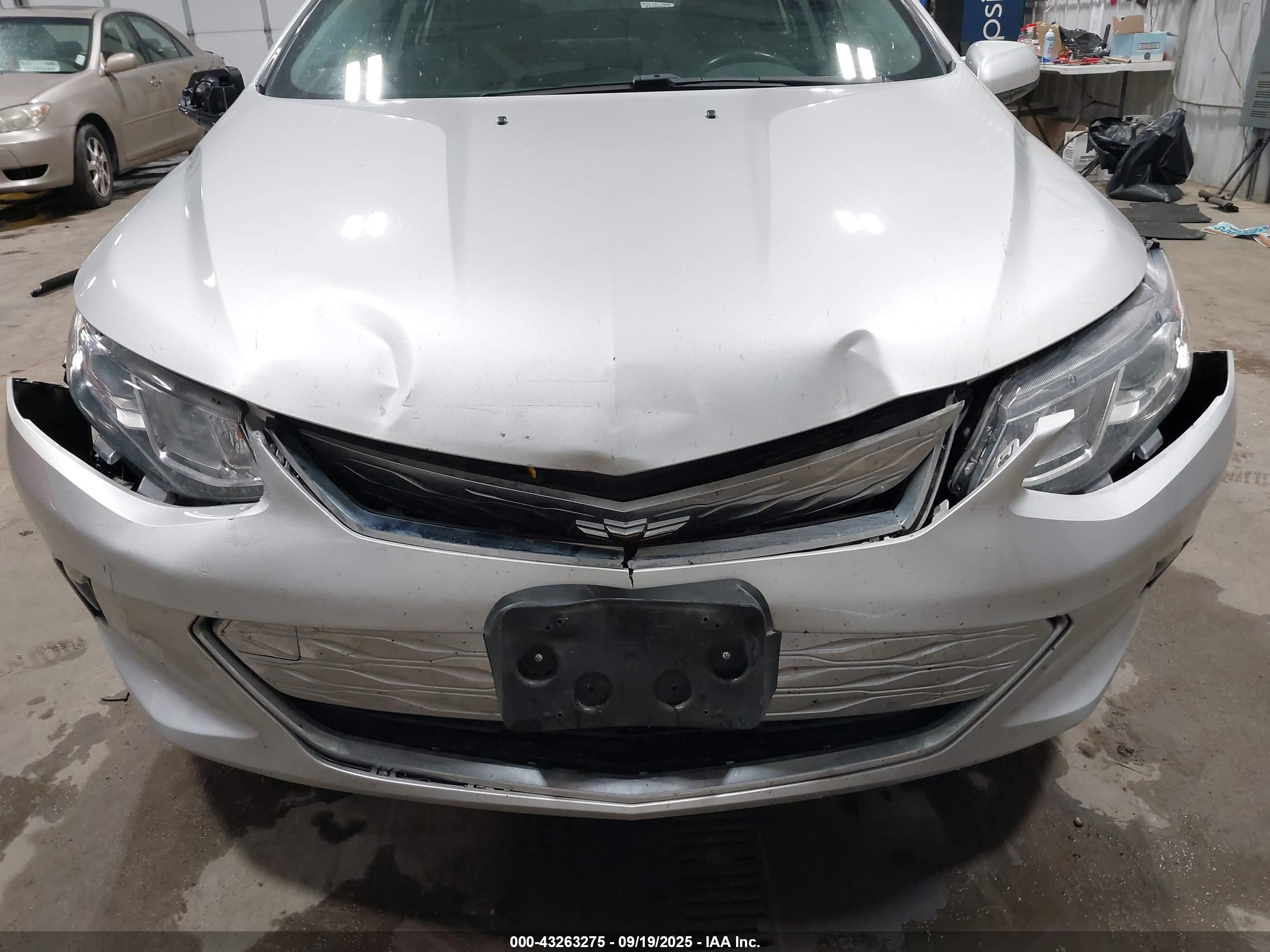 2018 Chevrolet Volt Lt Silver vin: 1G1RC6S58JU116883