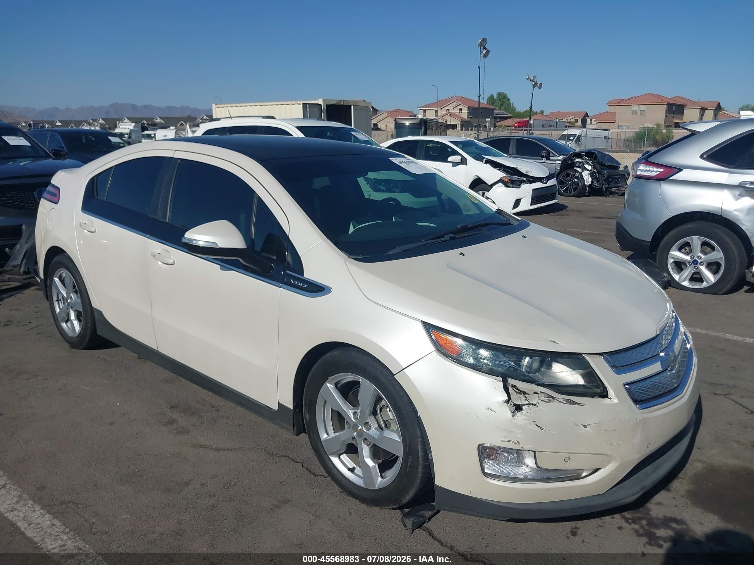 2012 Chevrolet Volt   White vin: 1G1RD6E40CU102768