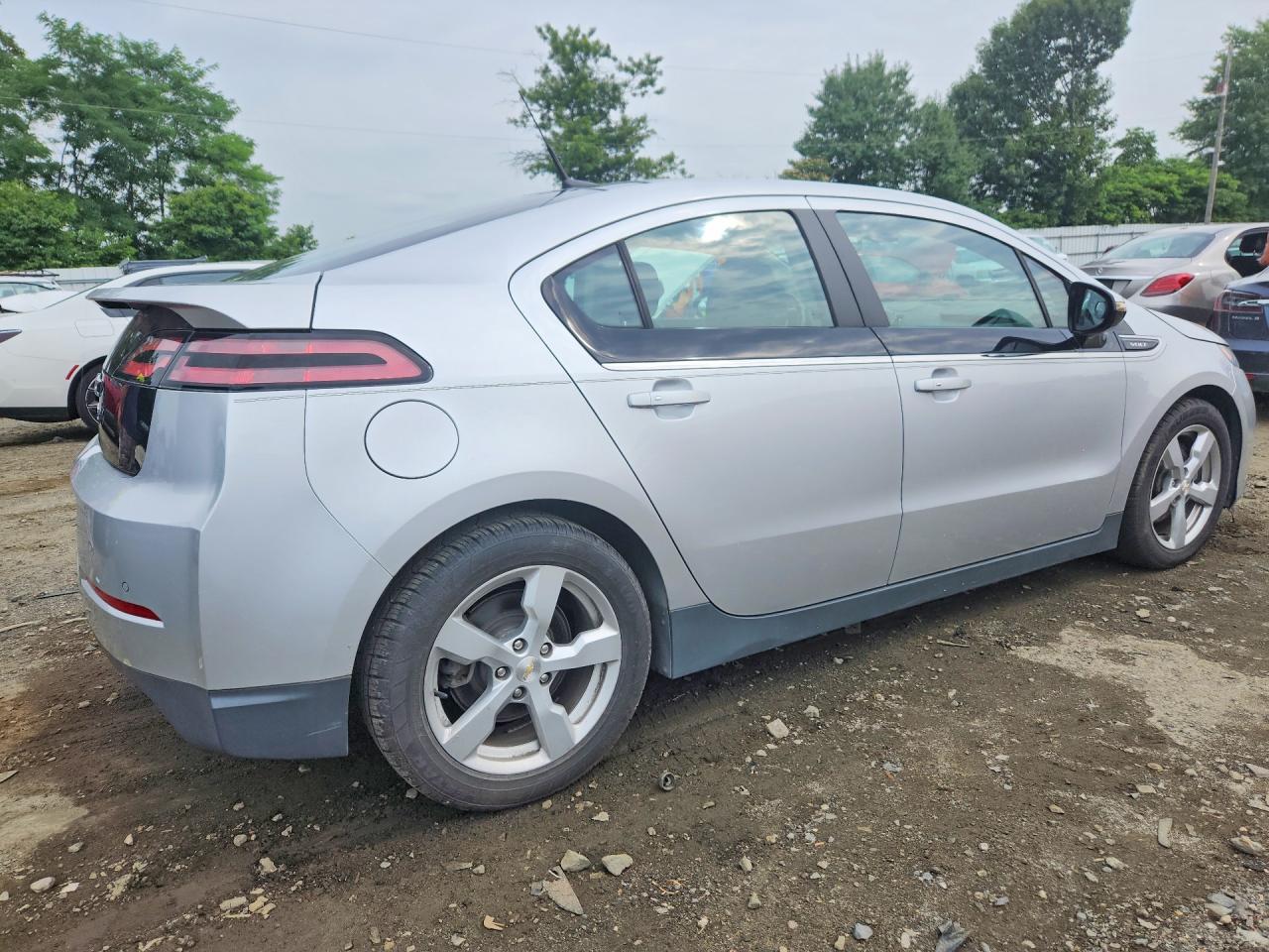 2012 Chevrolet Volt Серебряный vin: 1G1RD6E41CU101998