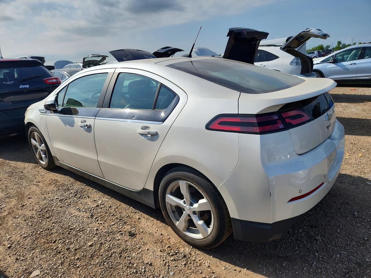2013 Chevrolet Volt Beige vin: 1G1RD6E41DU104837