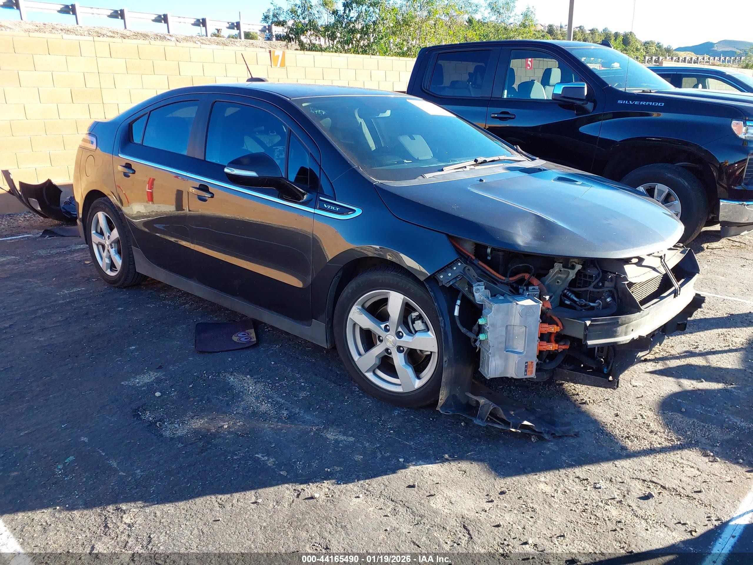 1G1RD6E41FU125657