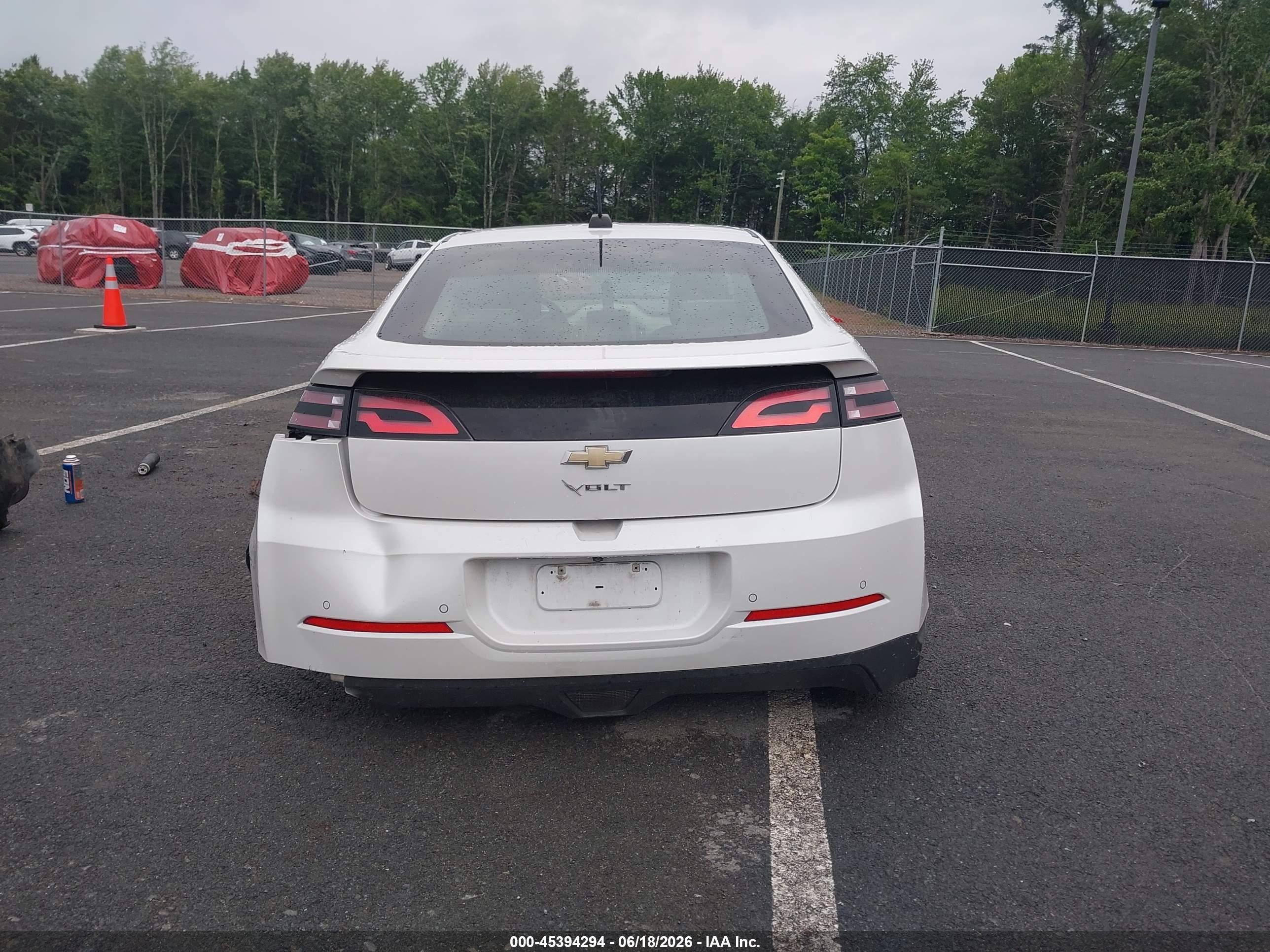 2015 Chevrolet Volt Белый vin: 1G1RD6E42FU122802