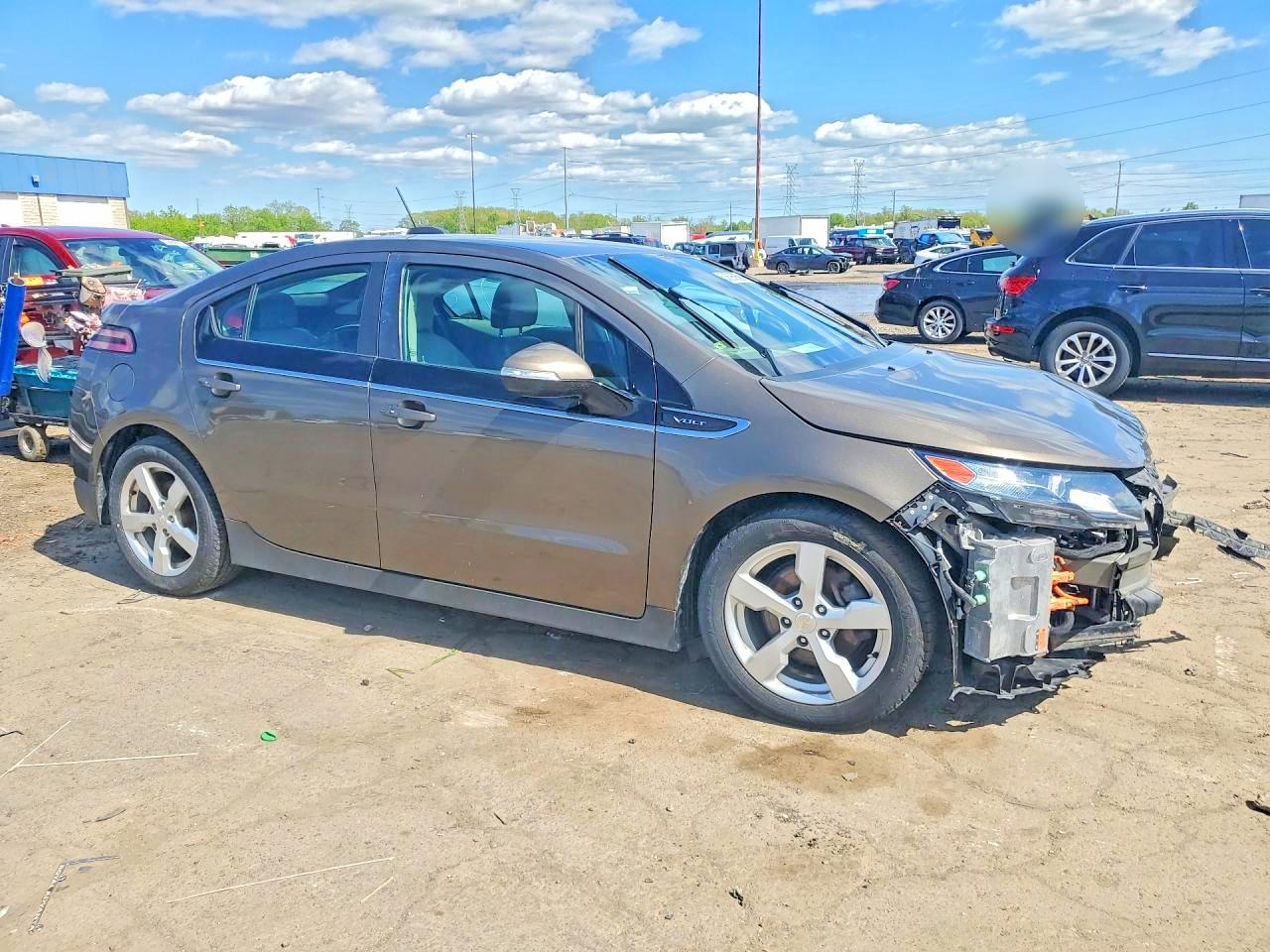 2015 Chevrolet Volt Brown vin: 1G1RD6E43FU104082