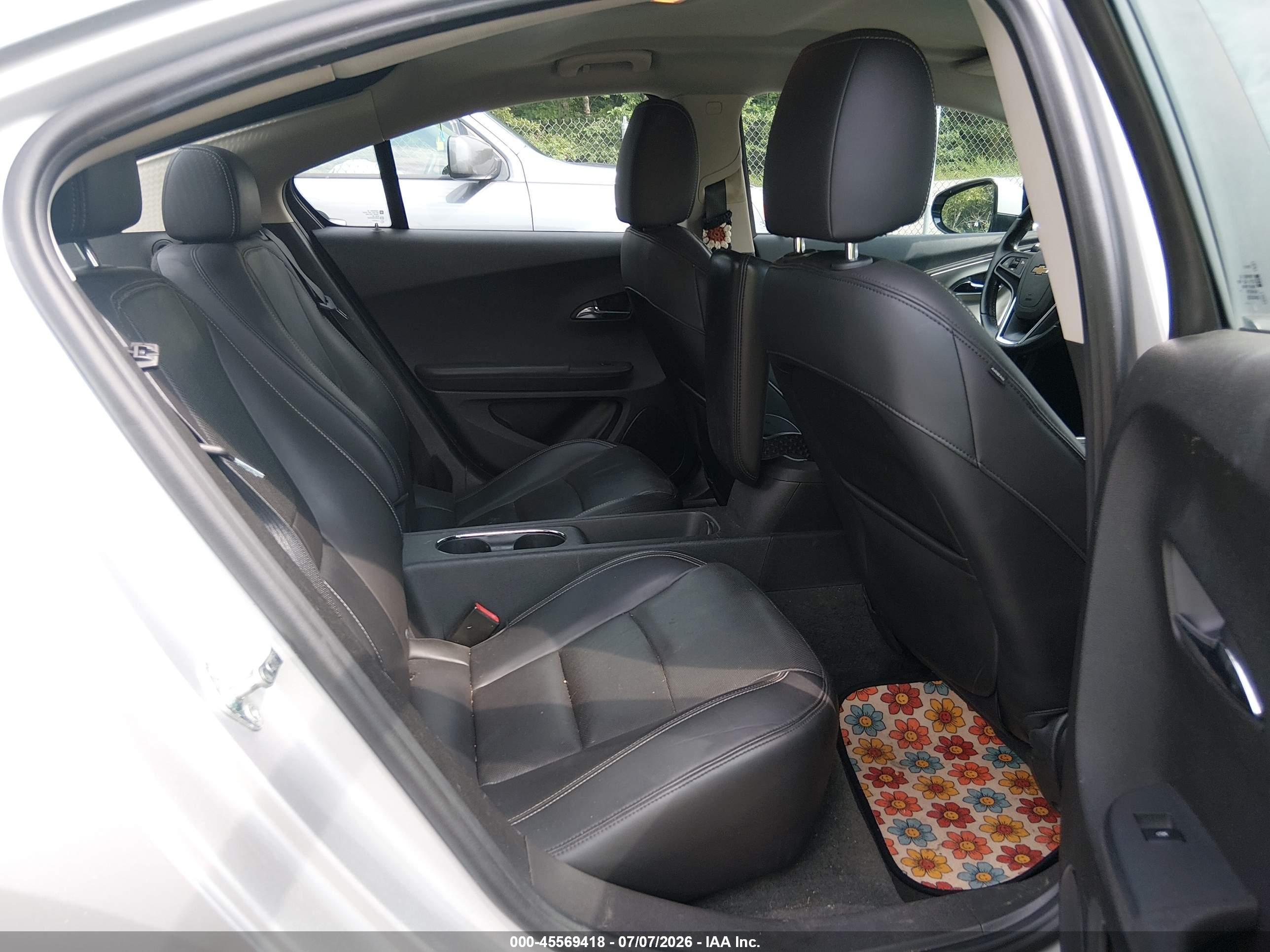2012 Chevrolet Volt   Silver vin: 1G1RD6E45CU102846