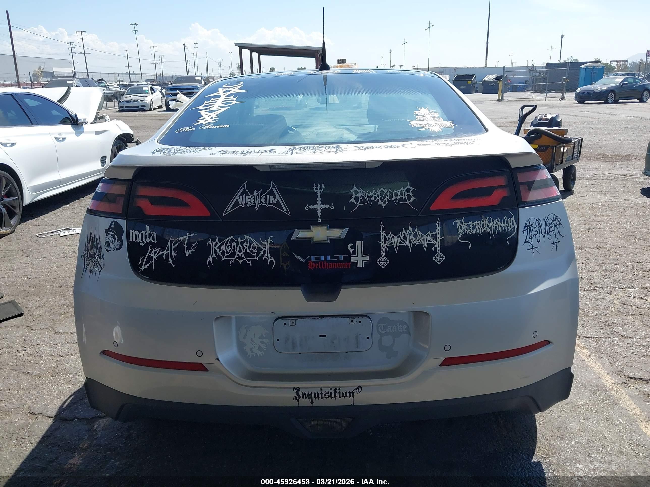 2011 Chevrolet Volt   Silver vin: 1G1RD6E46BU100649