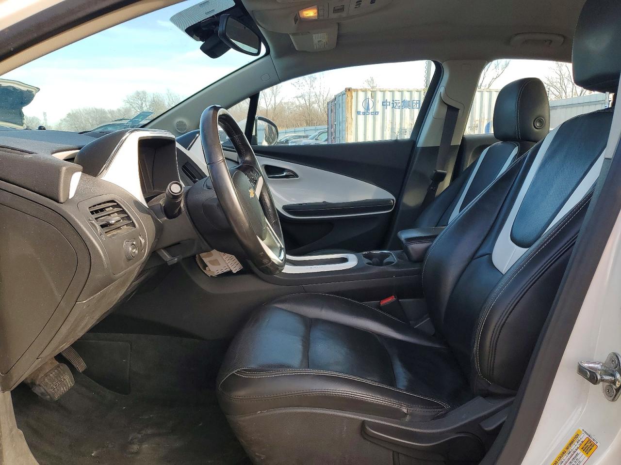 2012 Chev Volt White vin: 1G1RD6E46CU100779