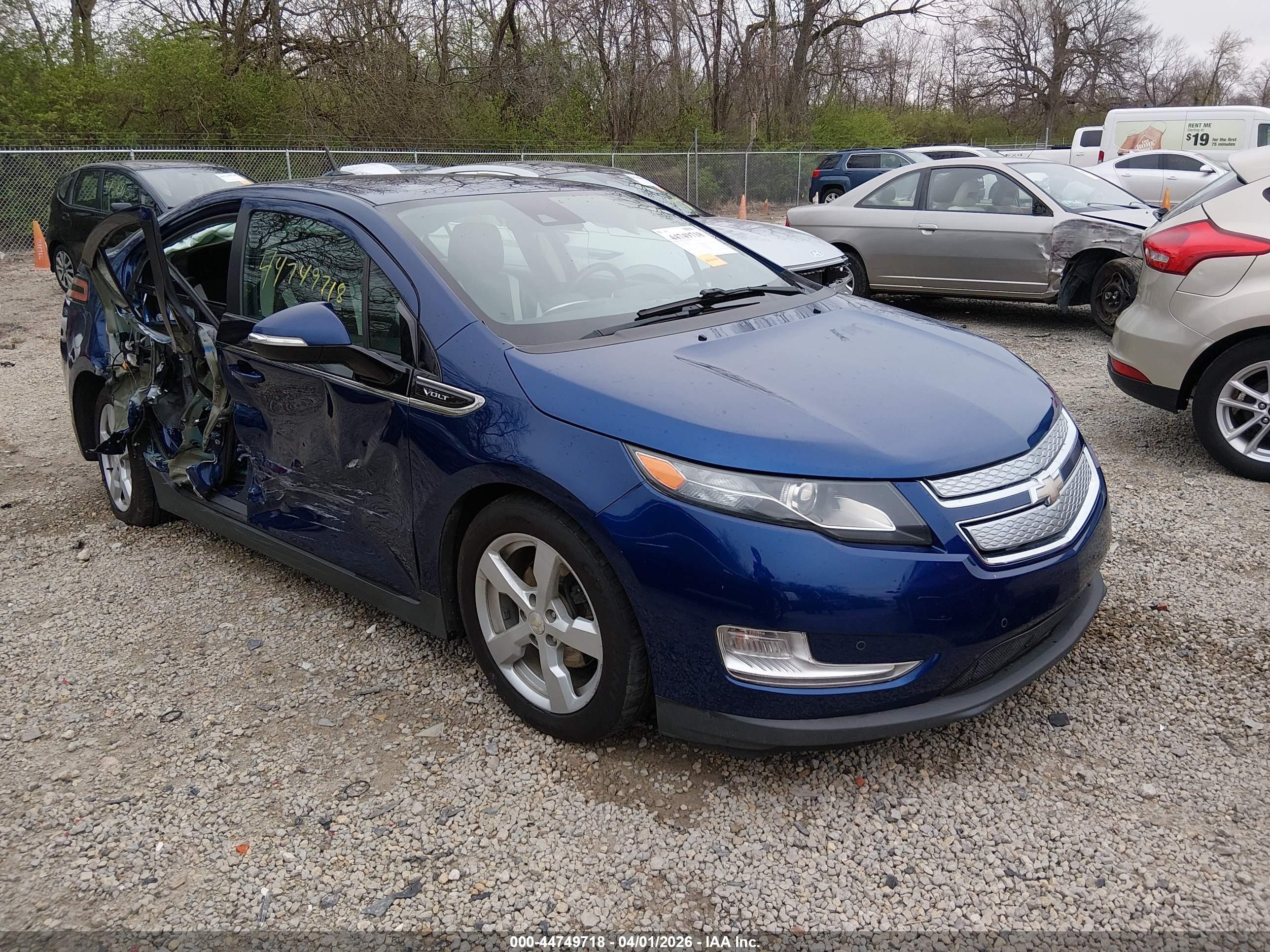 2013 Chevrolet Volt   Blue vin: 1G1RD6E46DU109533