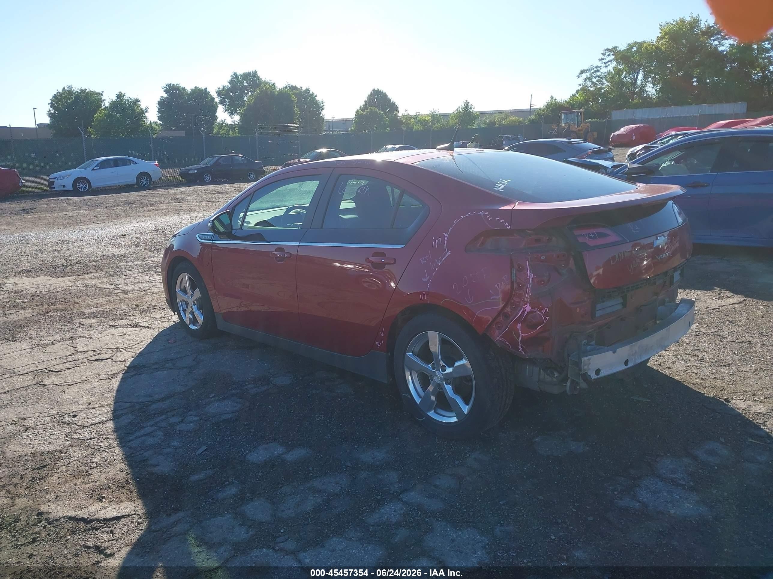 2013 Chevrolet Volt   Red vin: 1G1RD6E47DU115969