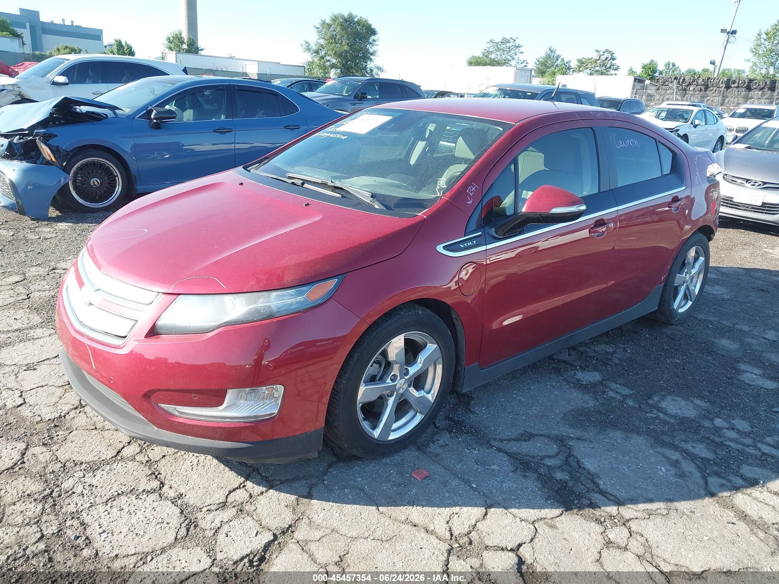 2013 Chevrolet Volt   Red vin: 1G1RD6E47DU115969