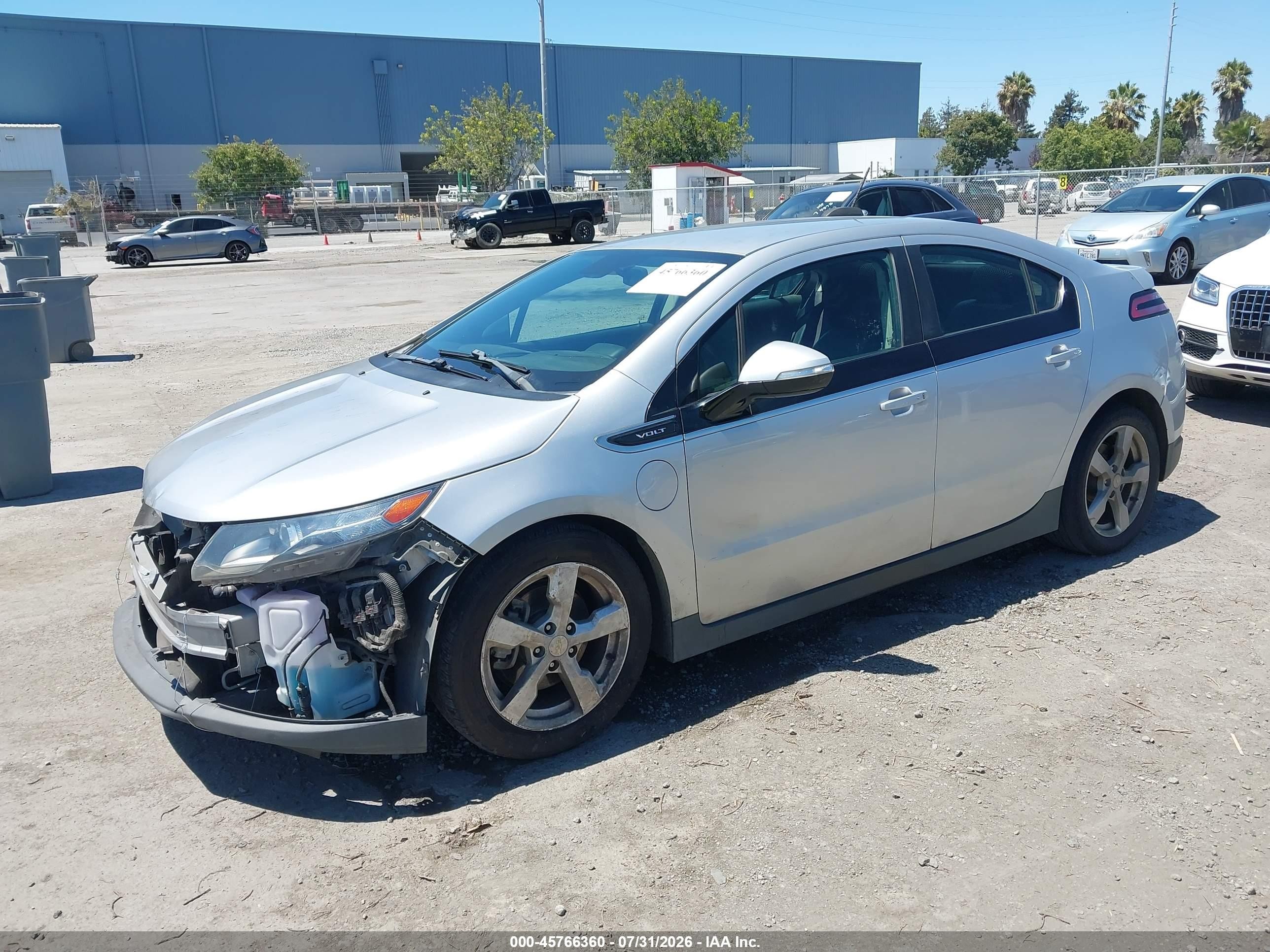 2015 Chevrolet Volt   Silver vin: 1G1RD6E4XFU140626