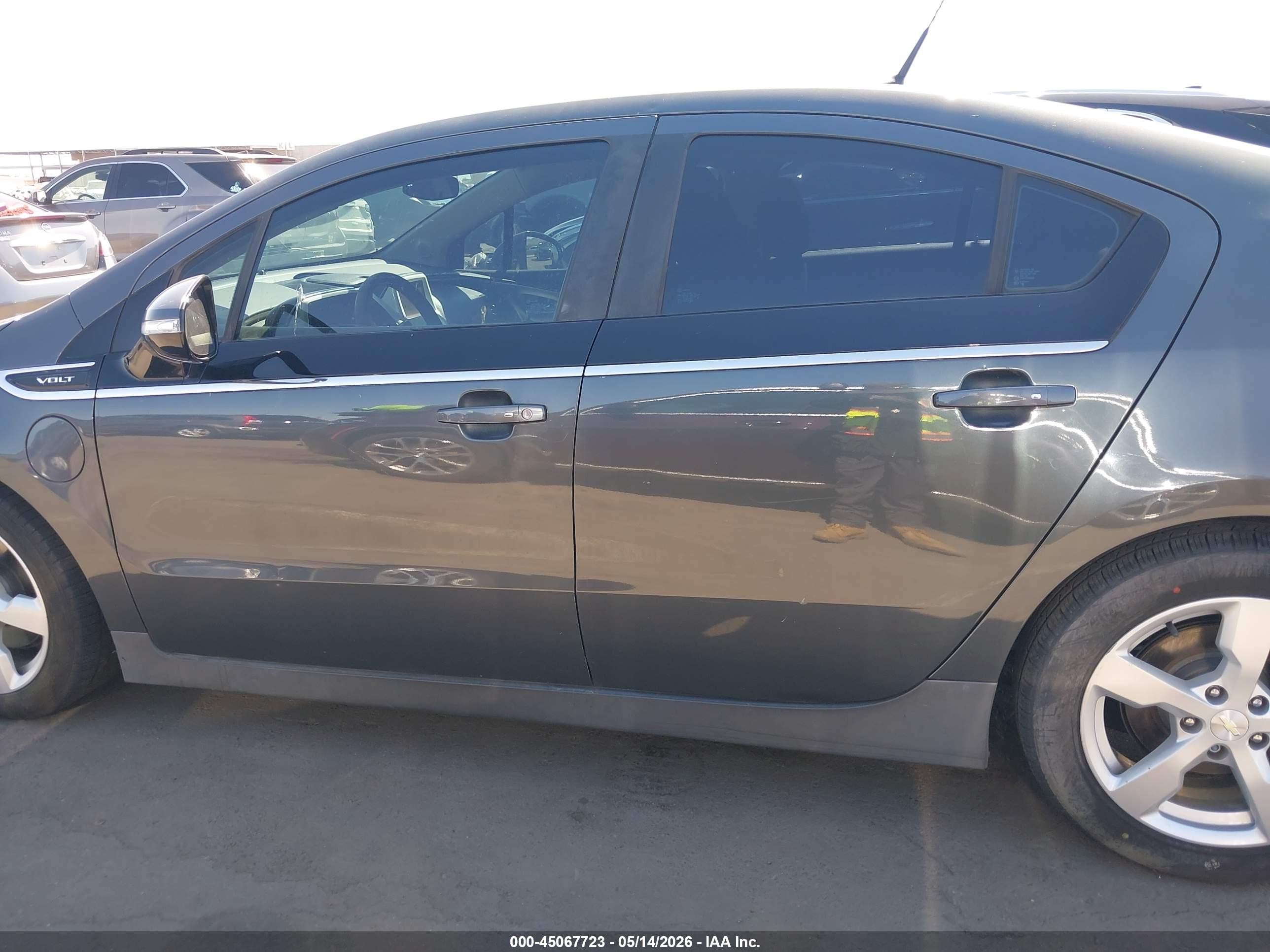 2013 Chevrolet Volt   Gray vin: 1G1RE6E40DU128737